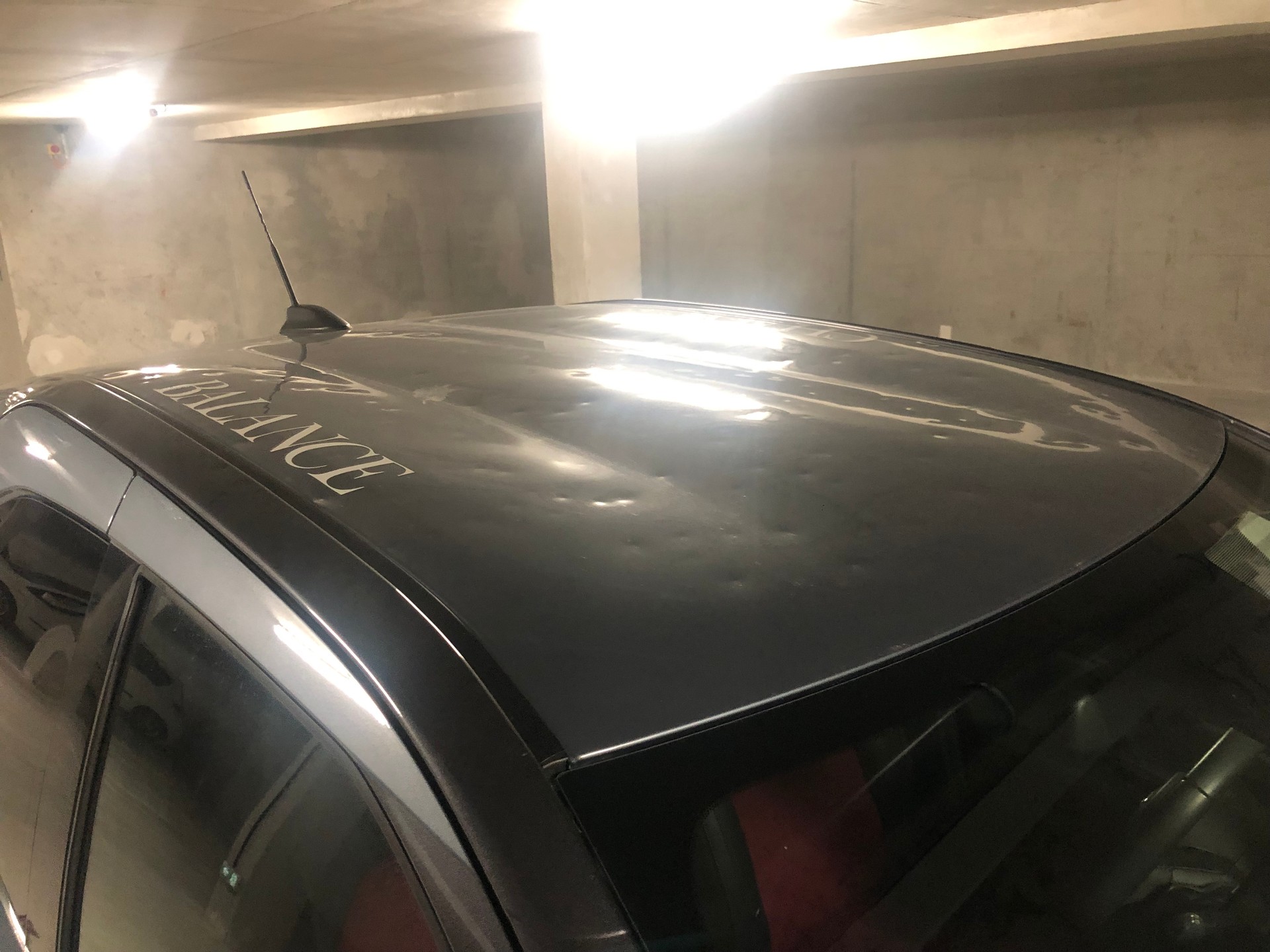 TOYOTA 1.0 VVT-i Undercover-image-3