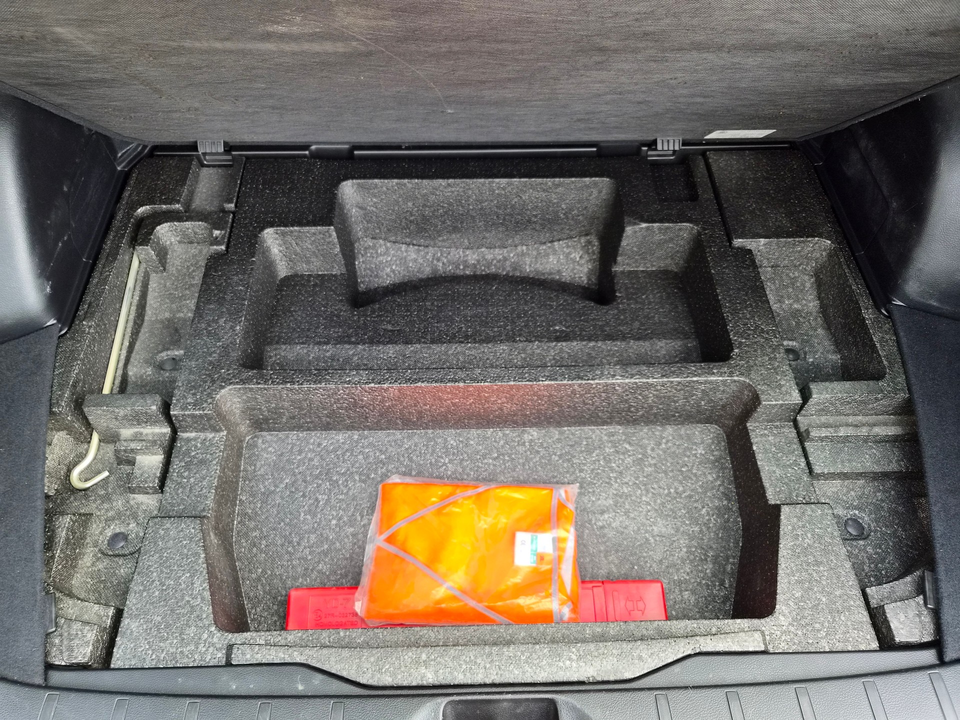 SUBARU Forester 2.0D Swiss Lineatronic-image-12