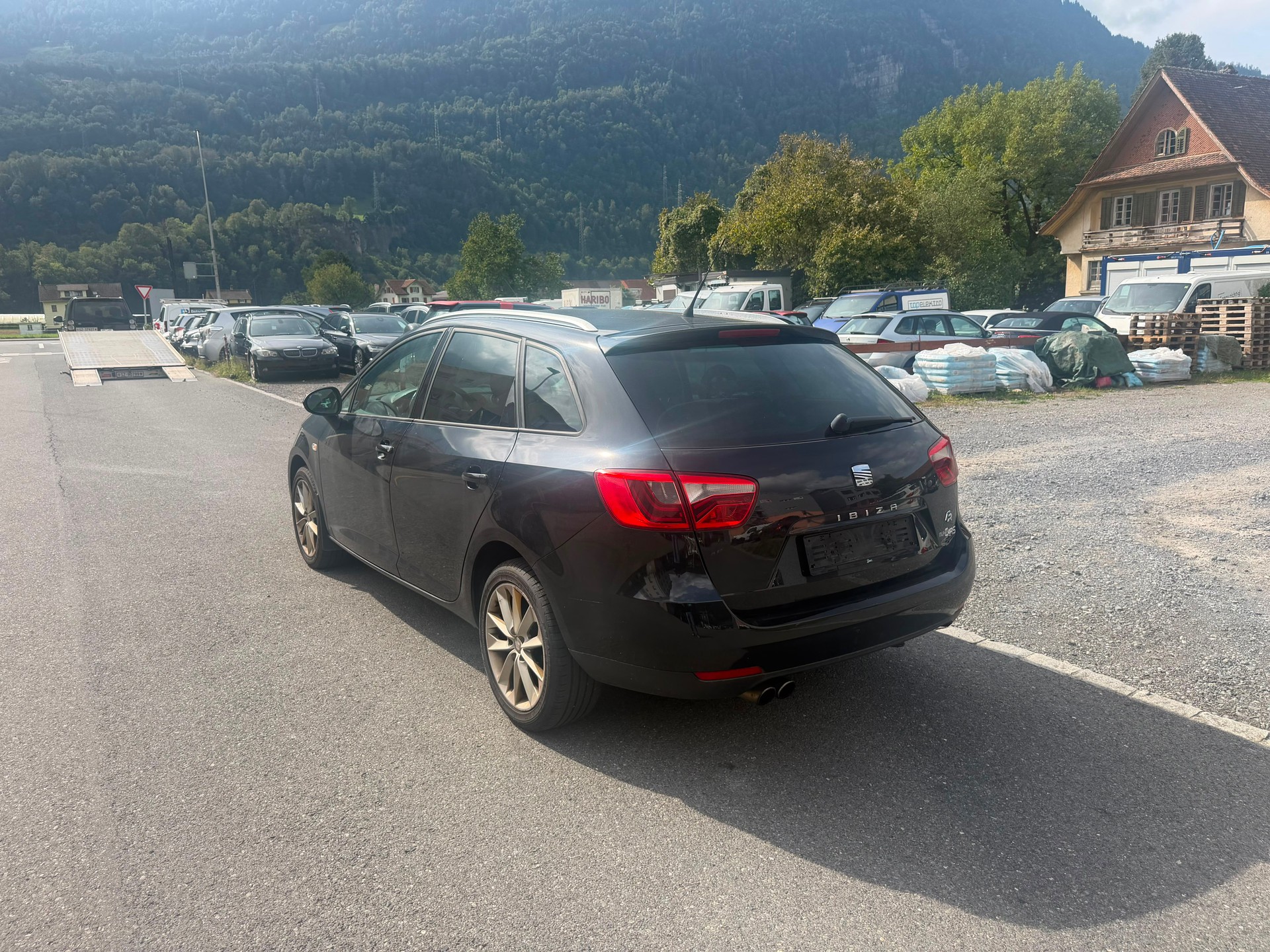 SEAT Ibiza ST 1.2 TSI FR DSG-image-2