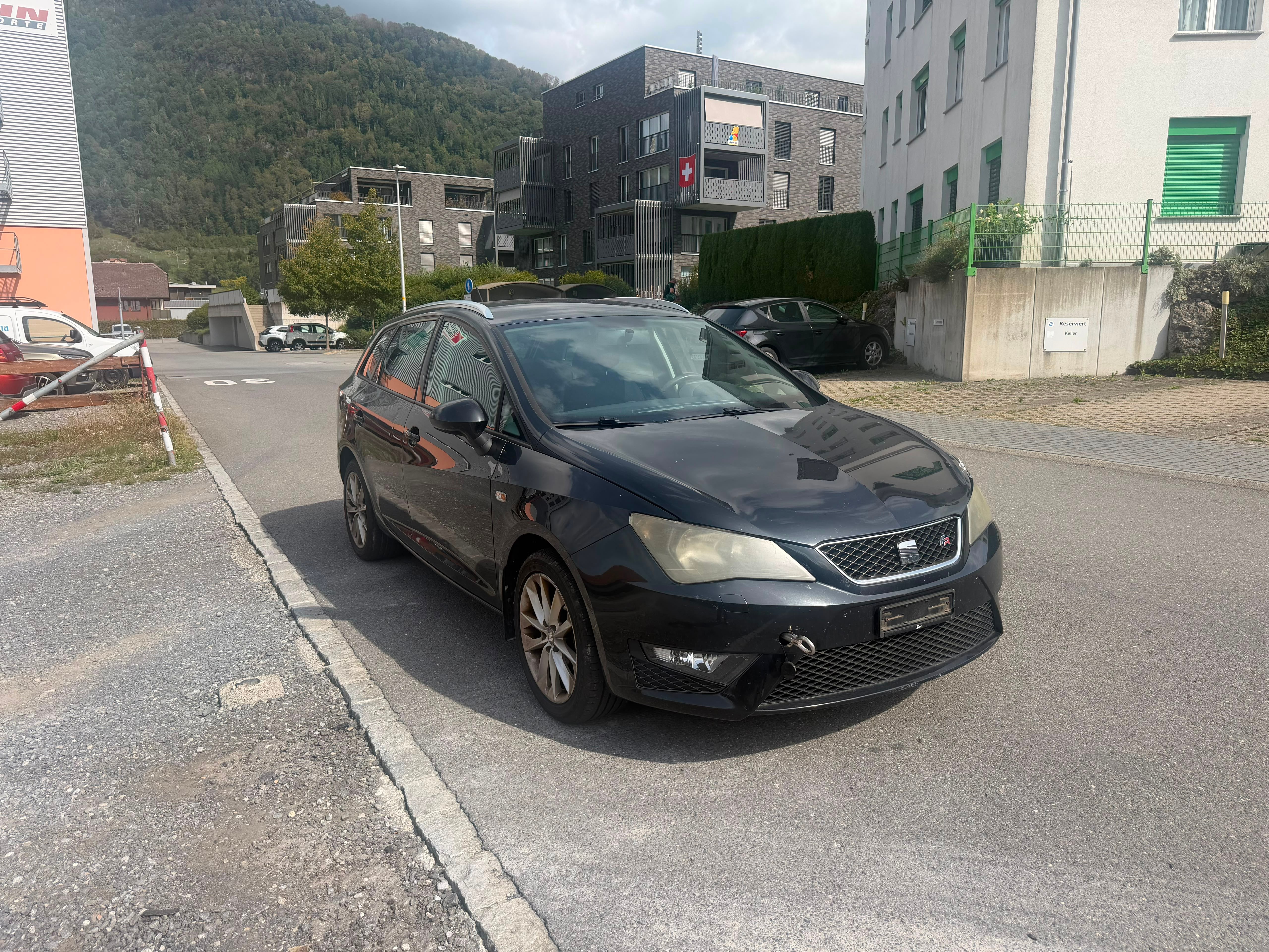 Car photo