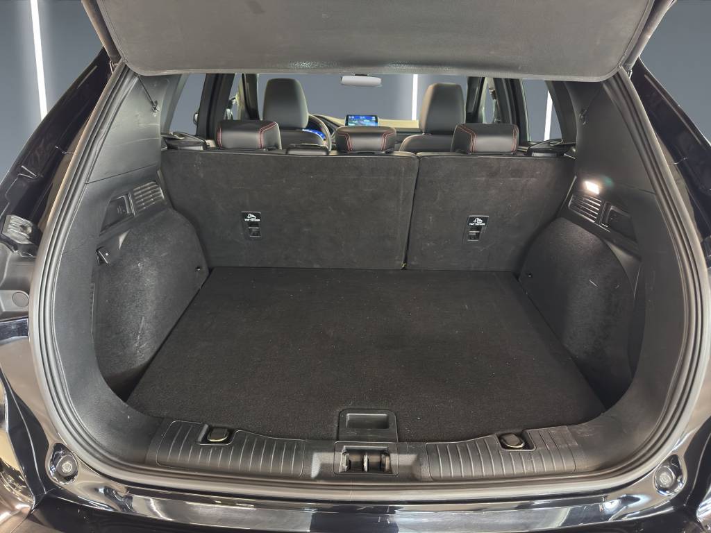 FORD Kuga 2.5 PHEV ST-Line X 2WD-image-11