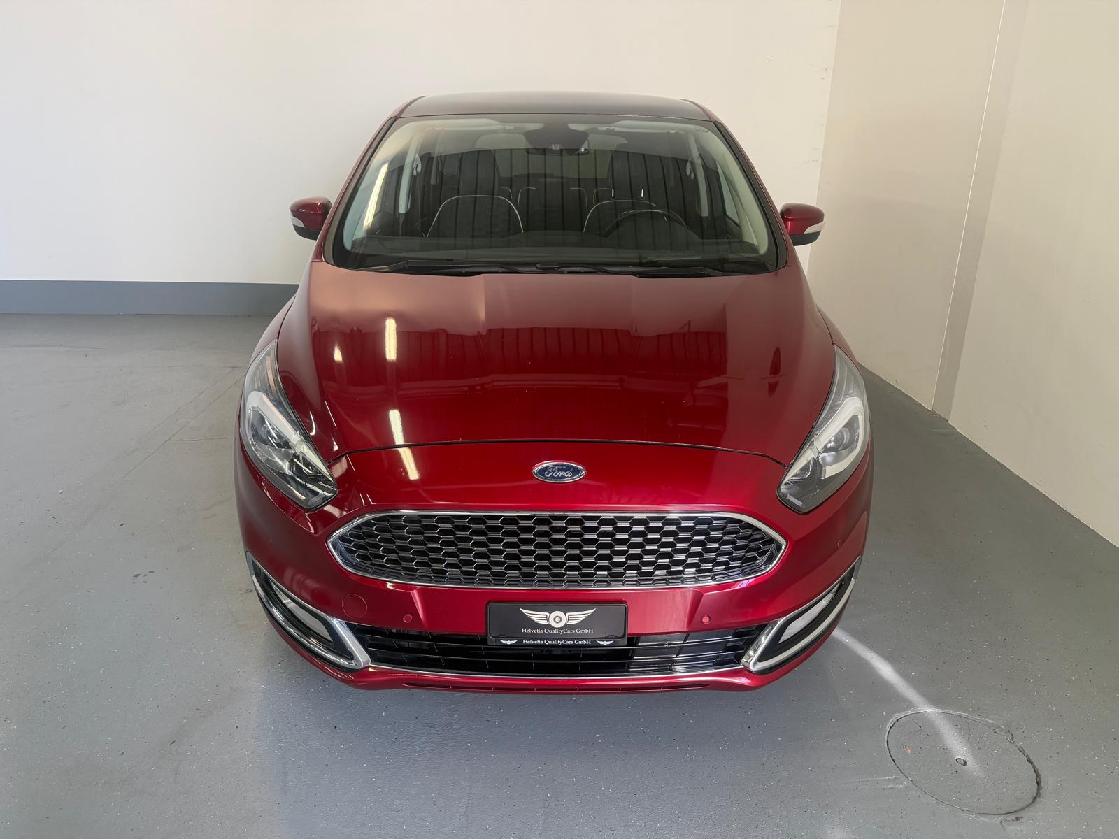 FORD S-Max 2.0 TDCi Vignale AWD PowerShift-image-3