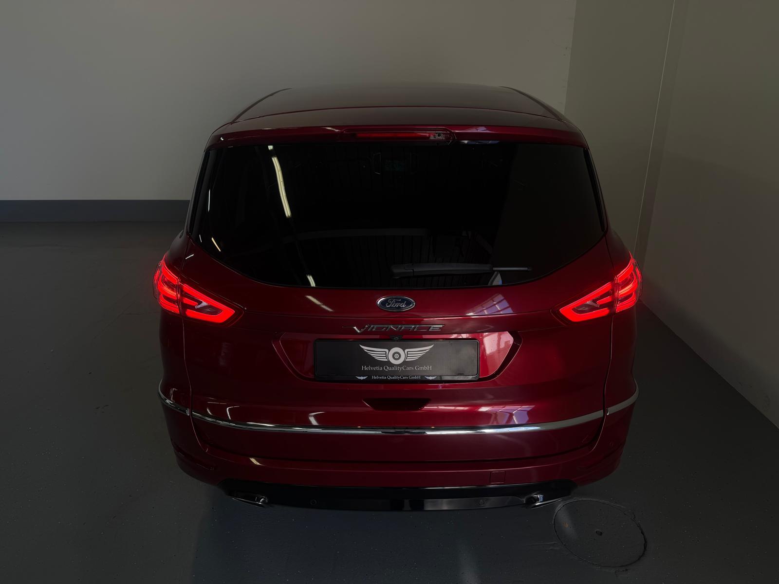 FORD S-Max 2.0 TDCi Vignale AWD PowerShift-image-13