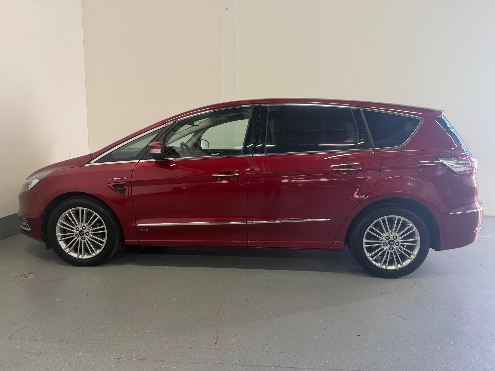 FORD S-Max 2.0 TDCi Vignale AWD PowerShift-image-7