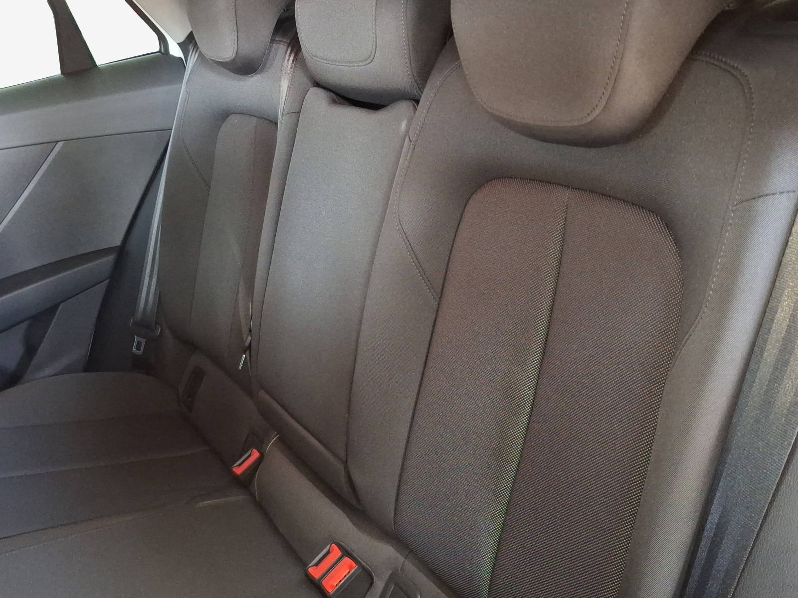 AUDI Q2 35 TFSI S line S-tronic-image-11