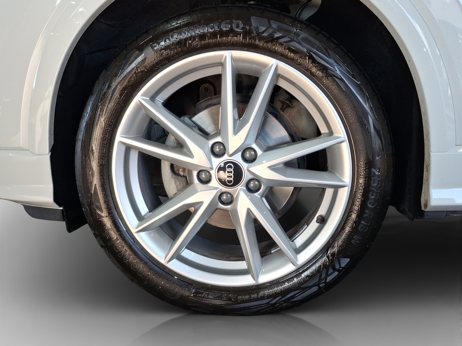 AUDI Q2 35 TFSI S line S-tronic-image-15