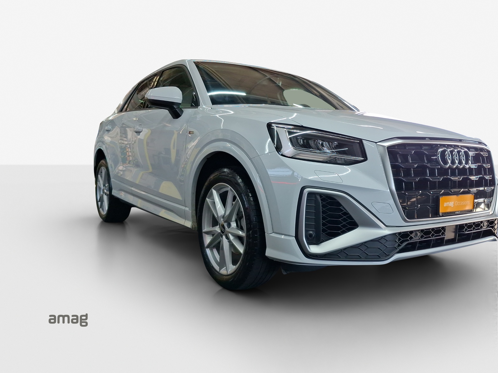 AUDI Q2 35 TFSI S line S-tronic-image-5