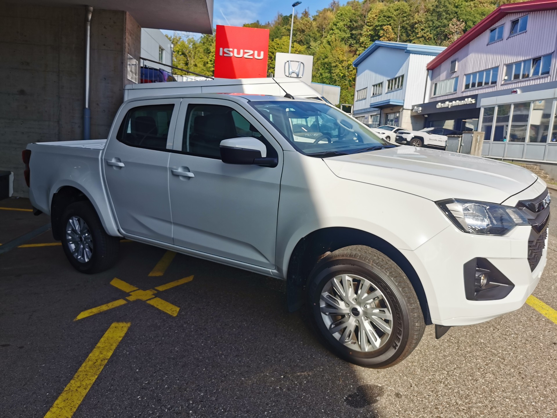 ISUZU D-MAX 1.9 CC N60BB+ 4x4-image-2