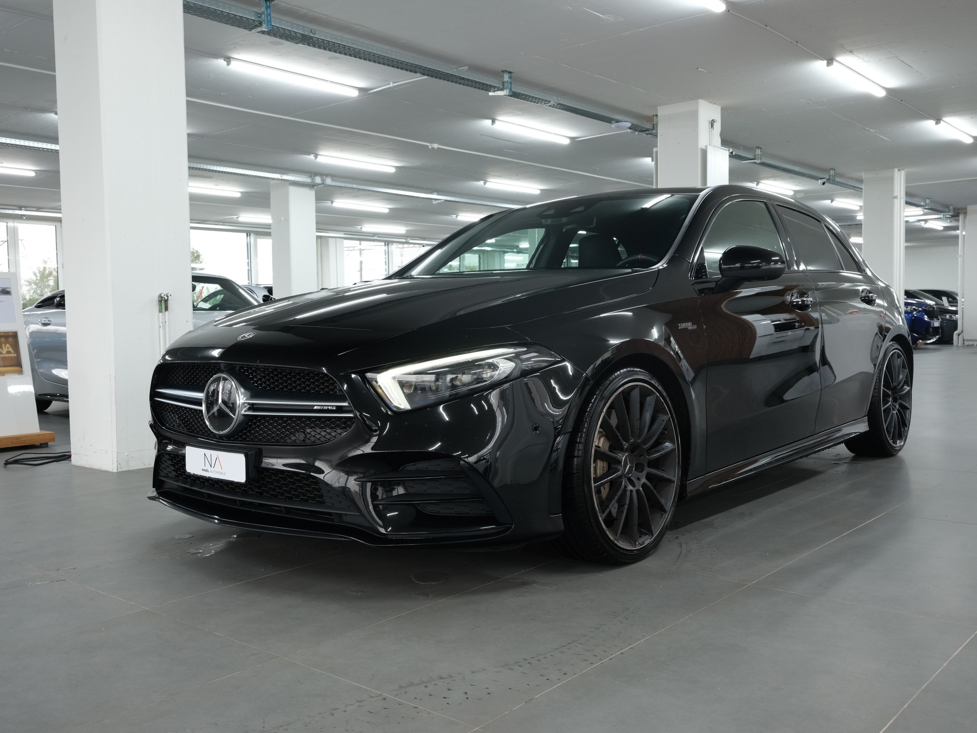 MERCEDES-BENZ A 35 AMG 4Matic Edition 1 Speedshift *Burmester* *360 Kamera* *AMG Performance*-image-8