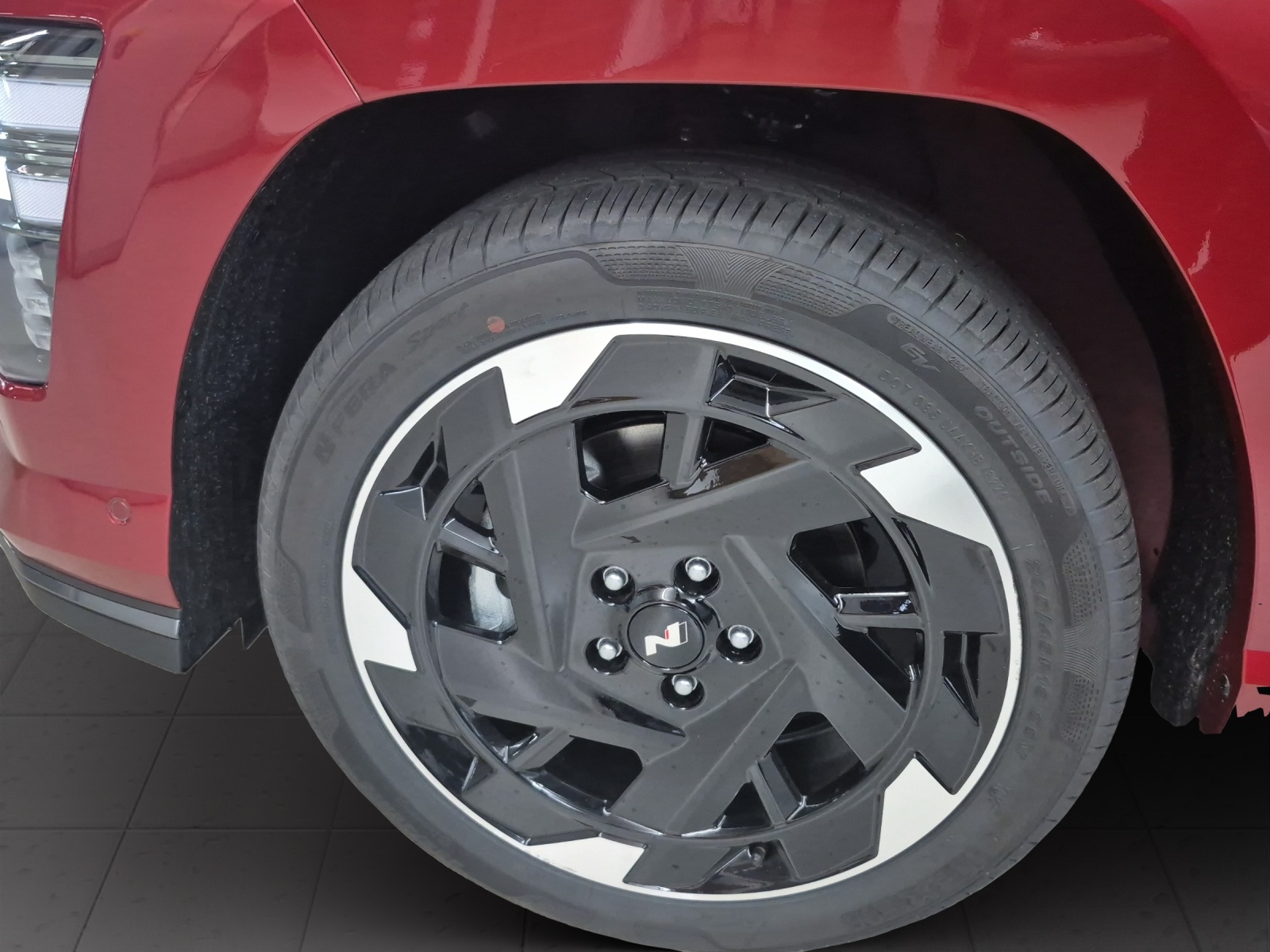 HYUNDAI Kona 65,4 kWh Electric N-Line-image-13