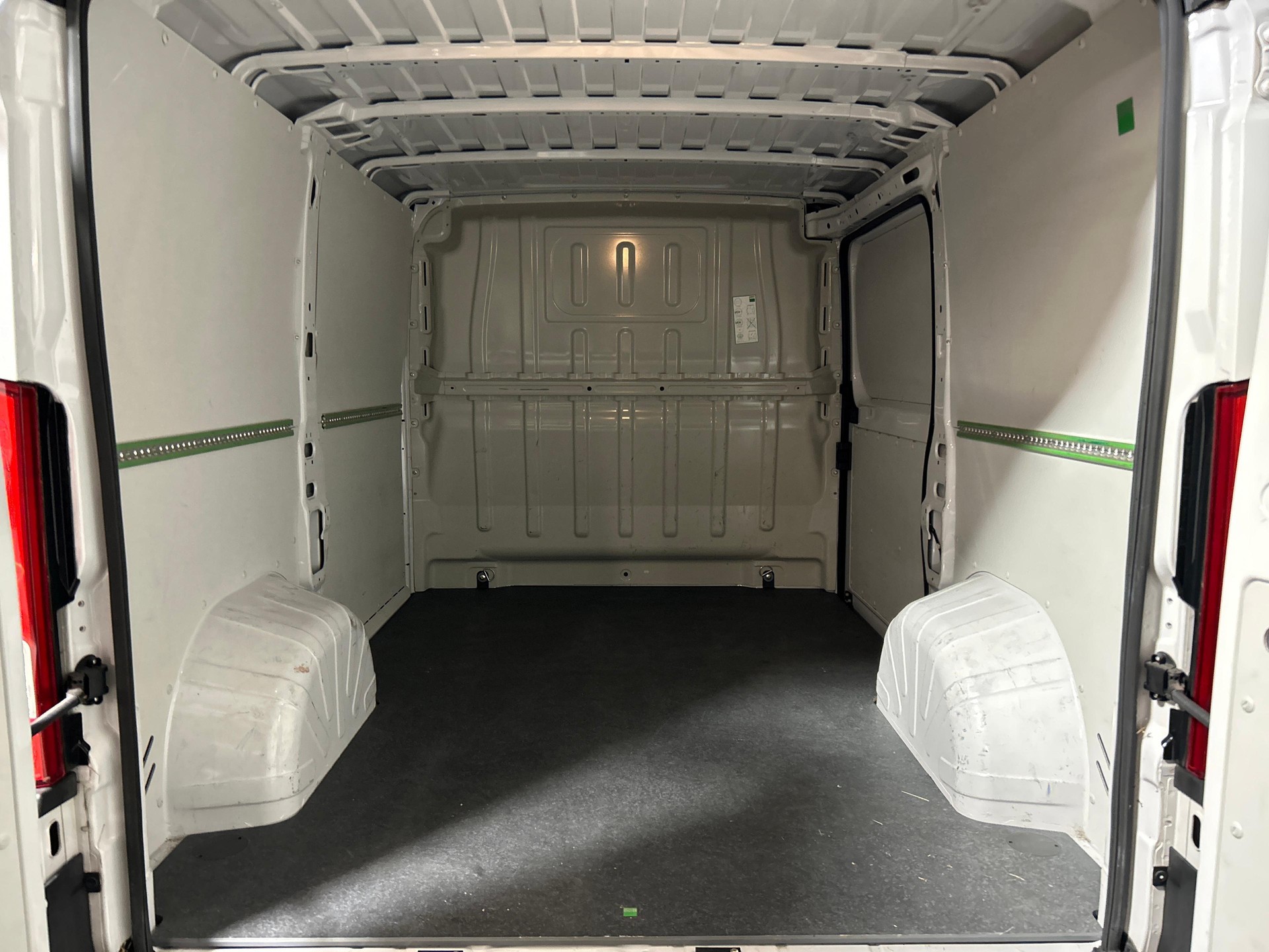 OPEL Movano Kaw. 3.5 t L1 H1 2.2 TD 140-image-10