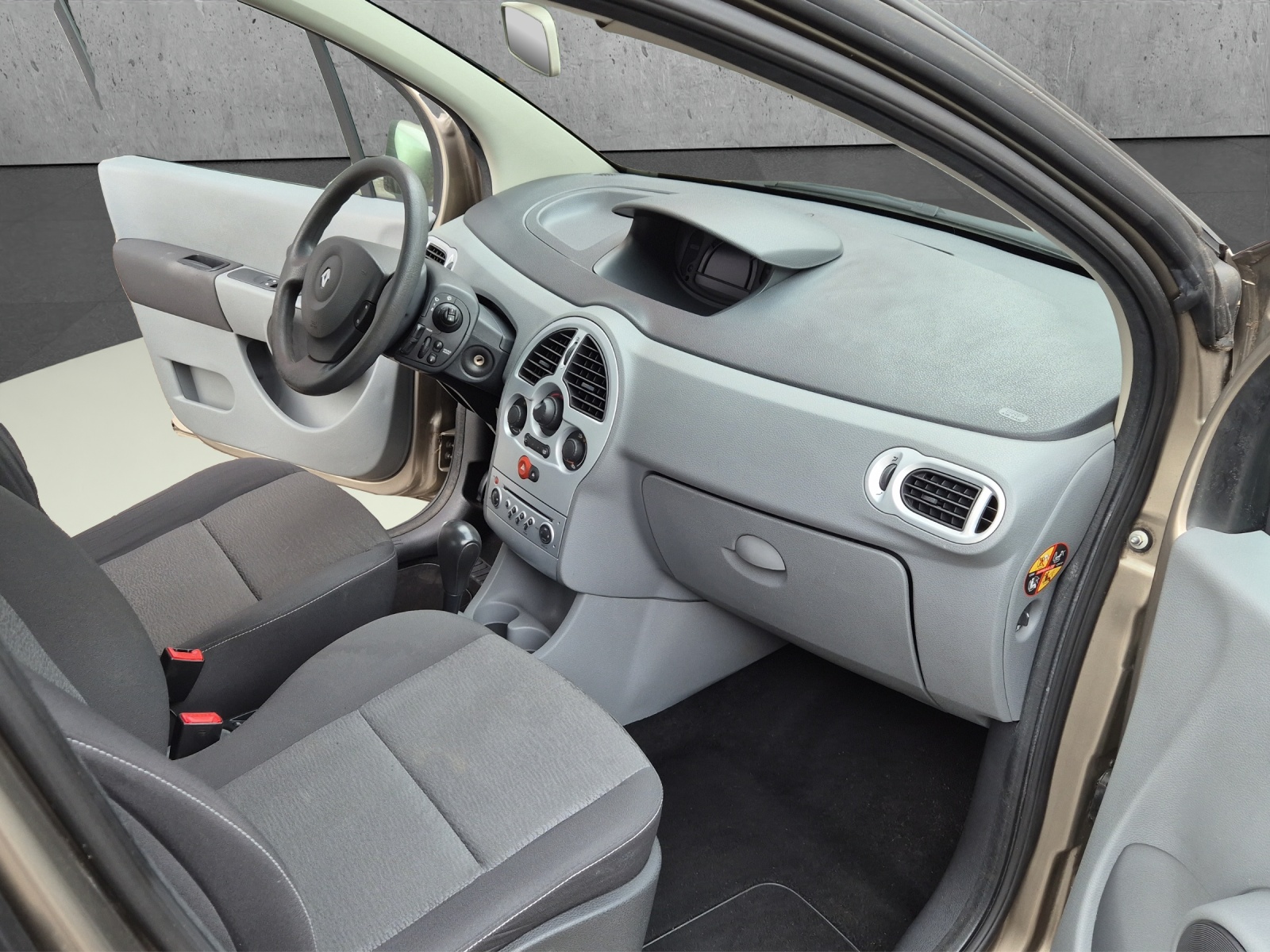 RENAULT Modus 1.6 16V Dynamique Automatic-image-12