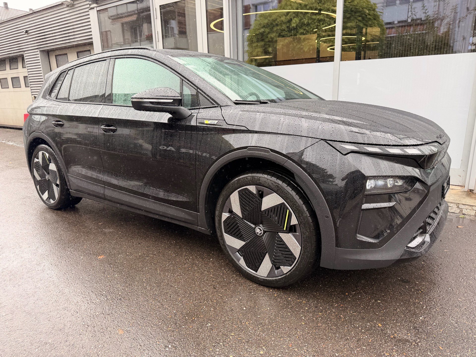 SKODA Elroq RS 4x4 FACELIFT *** ABSOLUTE TOP AUSSTATTUNG **-showroom-element-2
