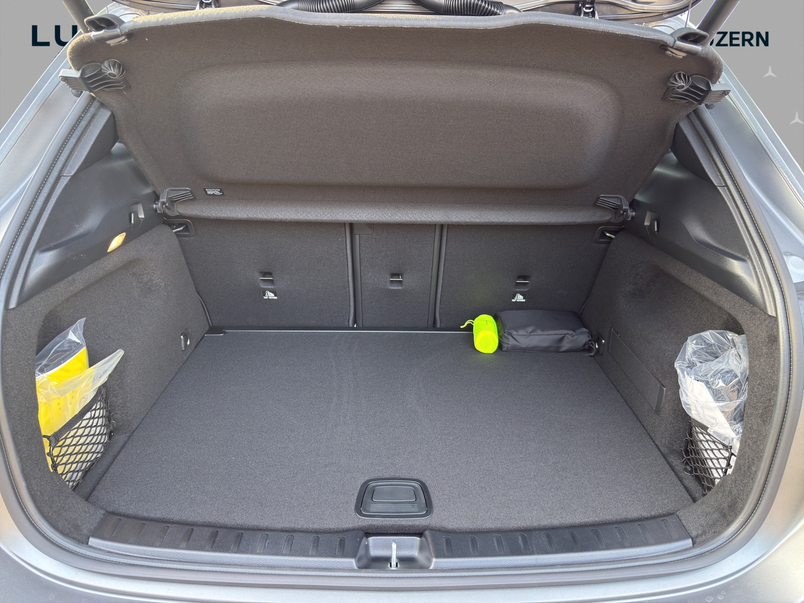 MERCEDES-BENZ GLA AMG 35 4Matic 8G-DCT-image-13