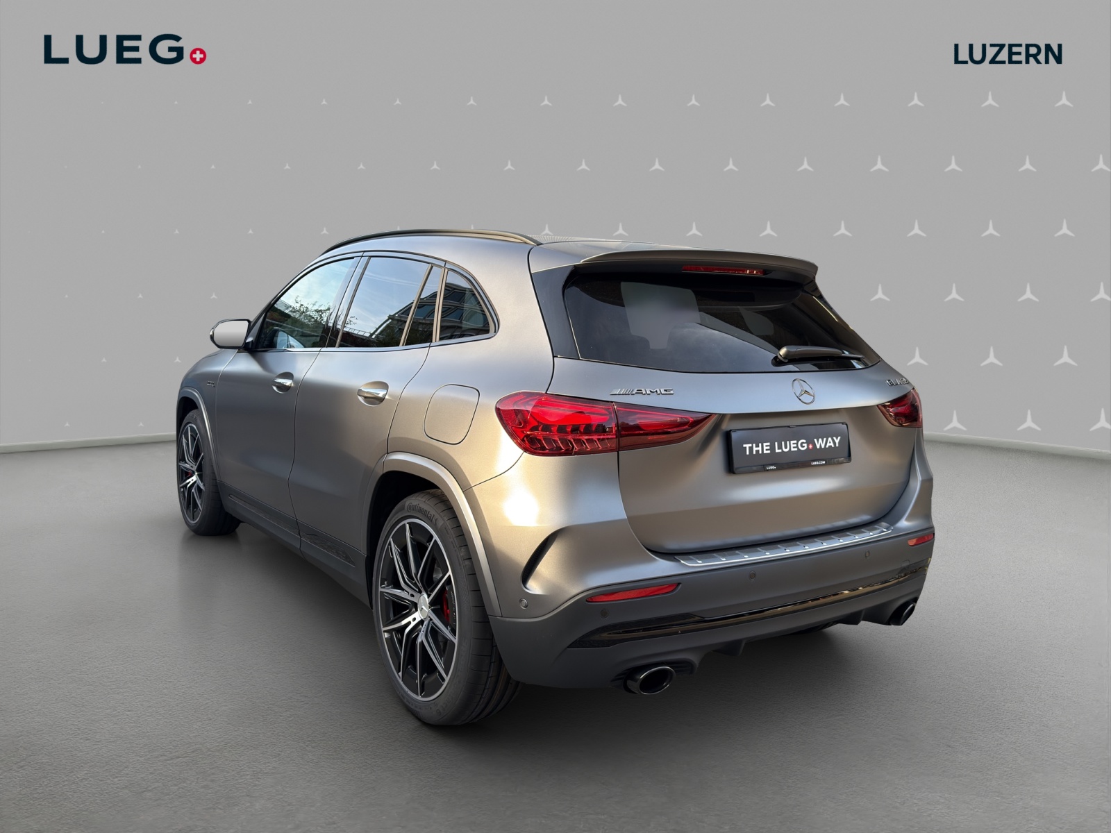 MERCEDES-BENZ GLA AMG 35 4Matic 8G-DCT-image-2