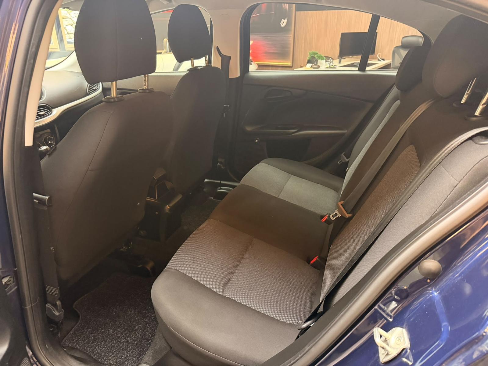 FIAT Tipo 1.4 Lounge-image-16
