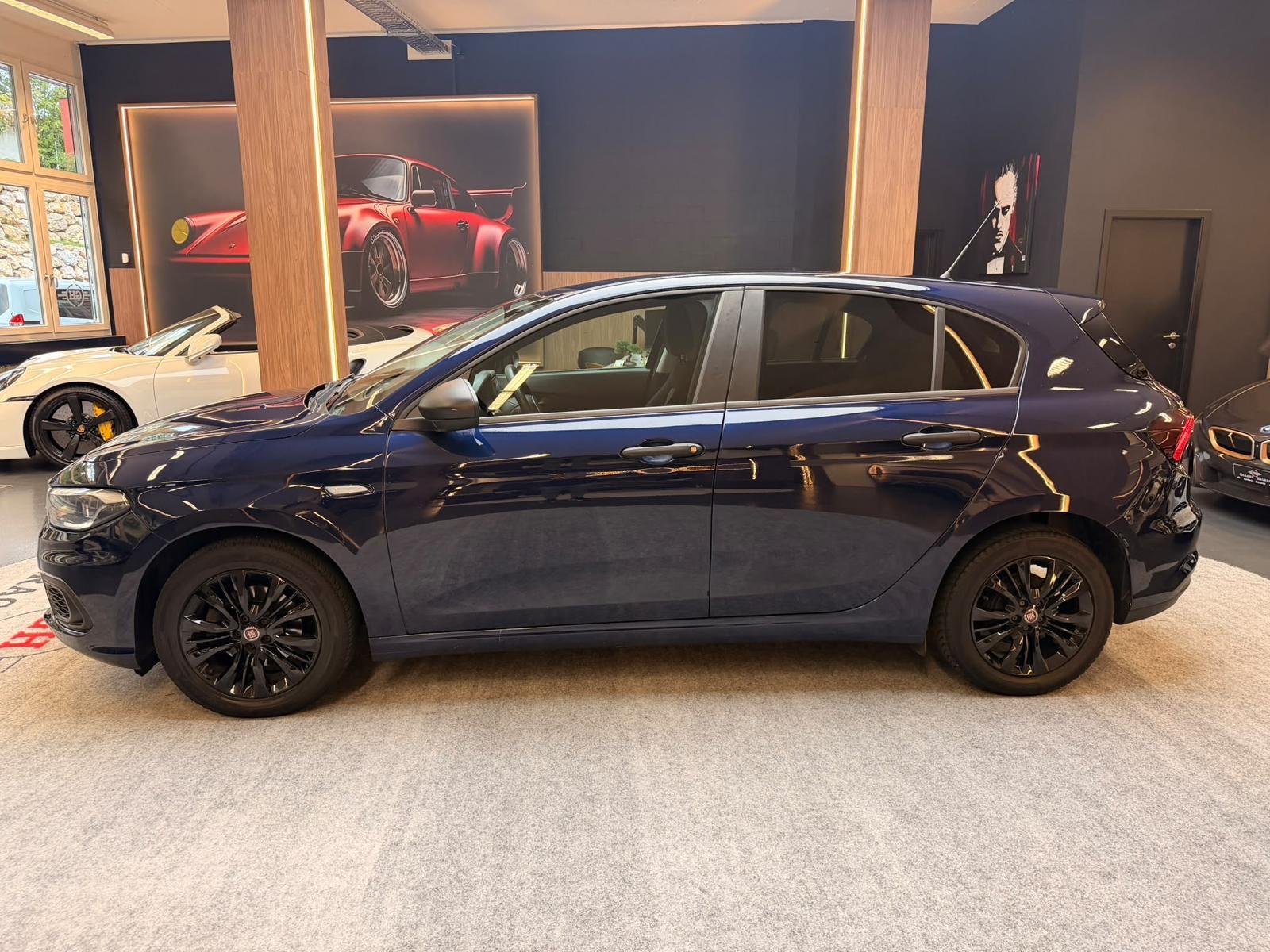 FIAT Tipo 1.4 Lounge-showroom-element-3