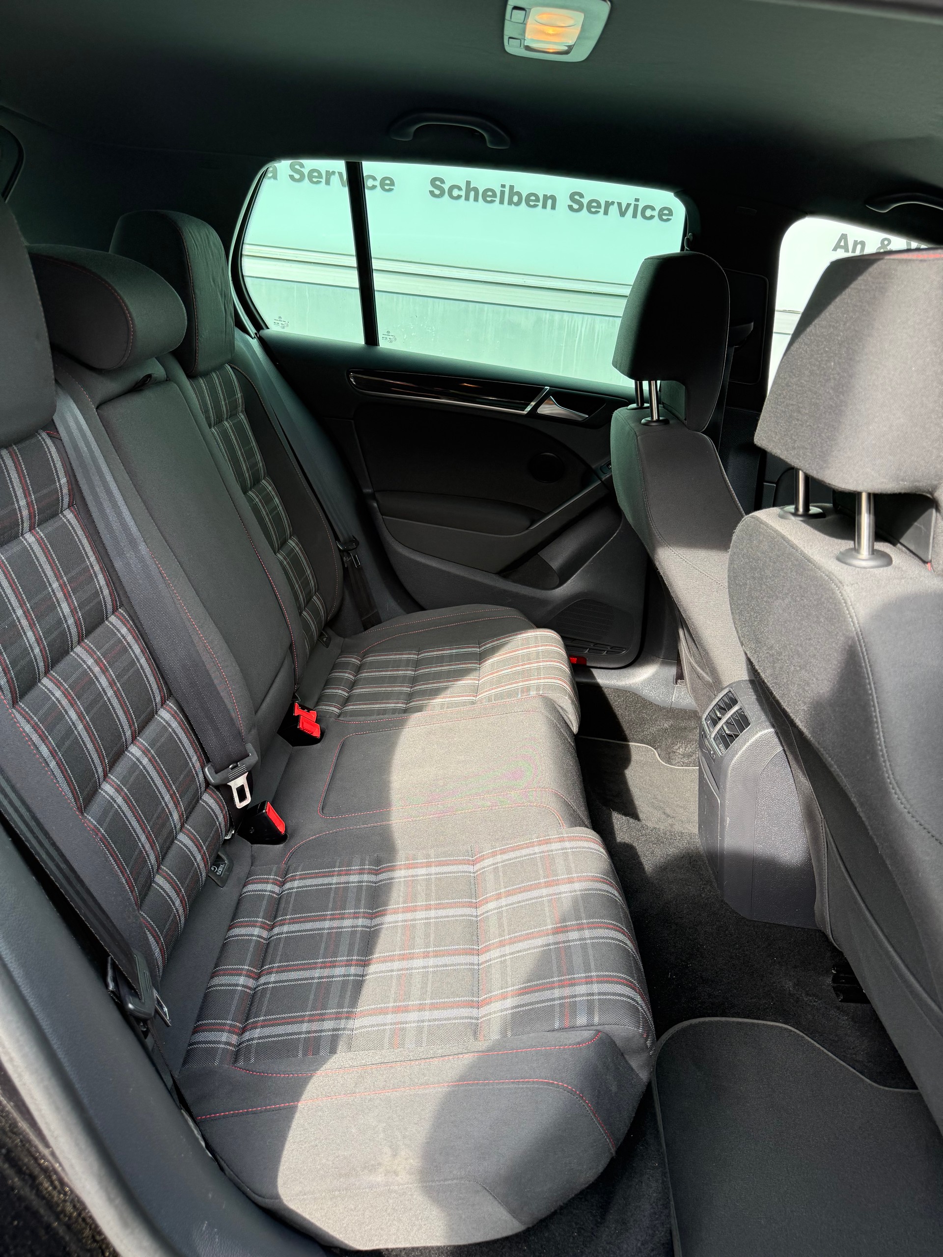 VW Golf 2.0 TSI GTI || ab MFK-image-15