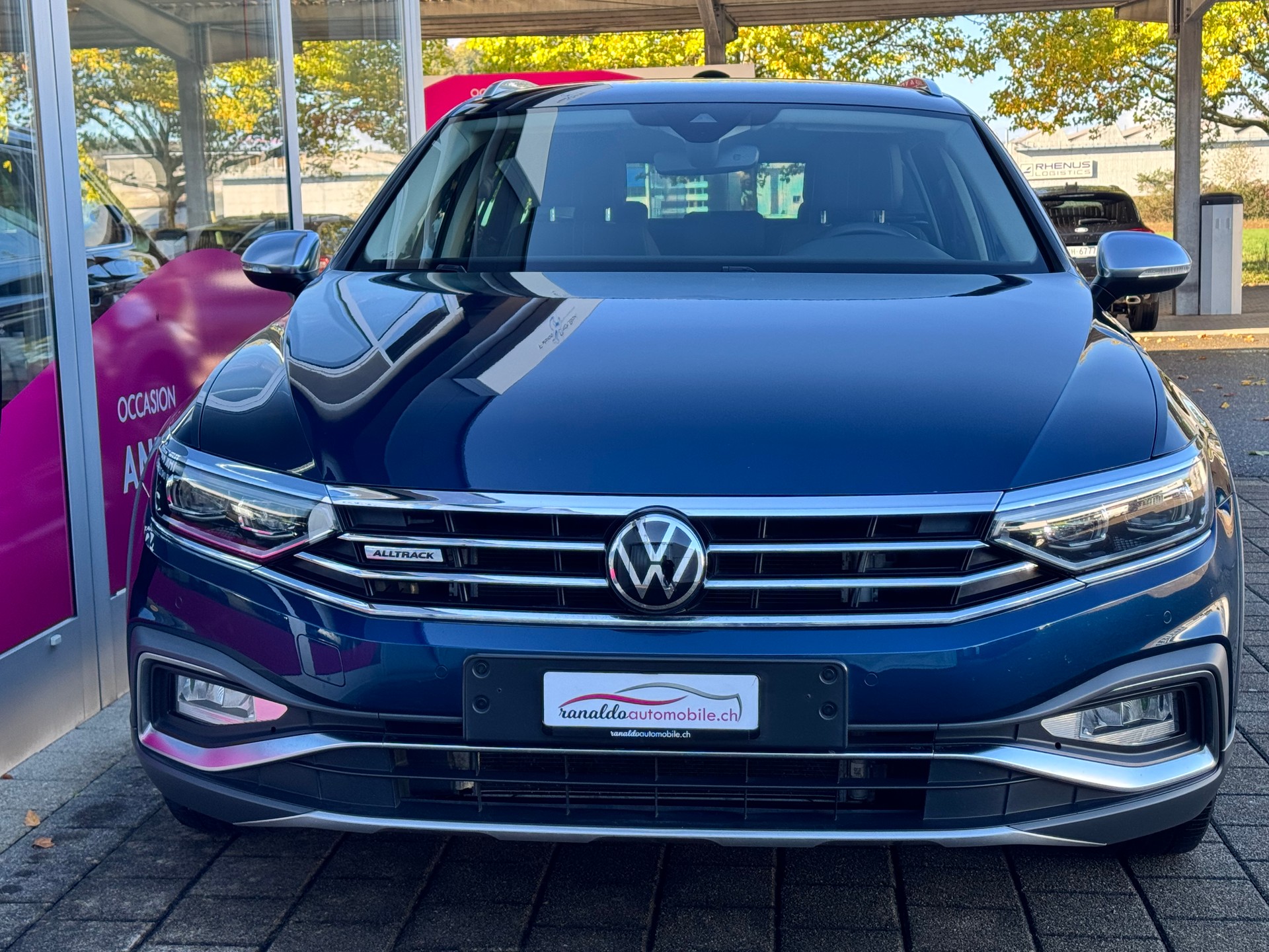 VW Passat Alltrack 2.0 TDI+4x4+Automat+Navigation+Rückfahrkamera+ACC+Standheizung+AHK 2'200 kg+LED Scheinwerfer+19"Alu+-showroom-element-3