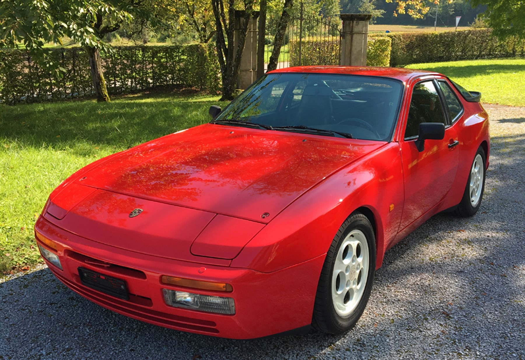 PORSCHE 944 Turbo Cup