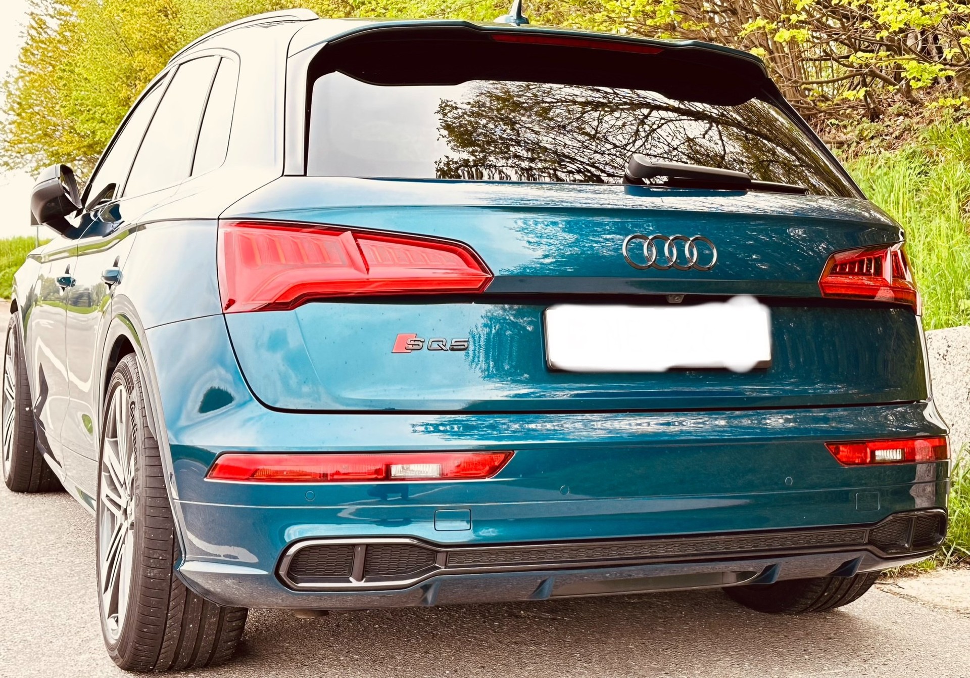 AUDI SQ5 TDI quattro tiptronic-image-16