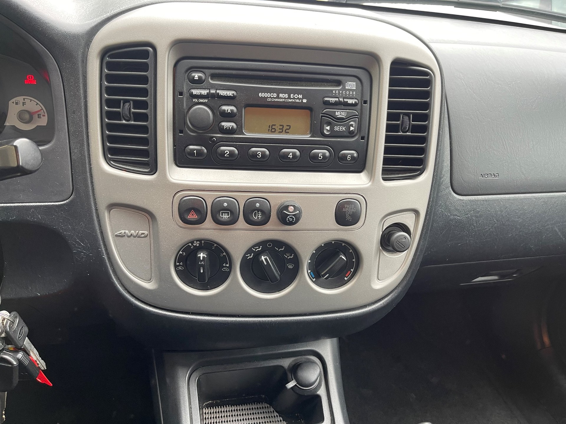 FORD Maverick 2.3 16V-image-4
