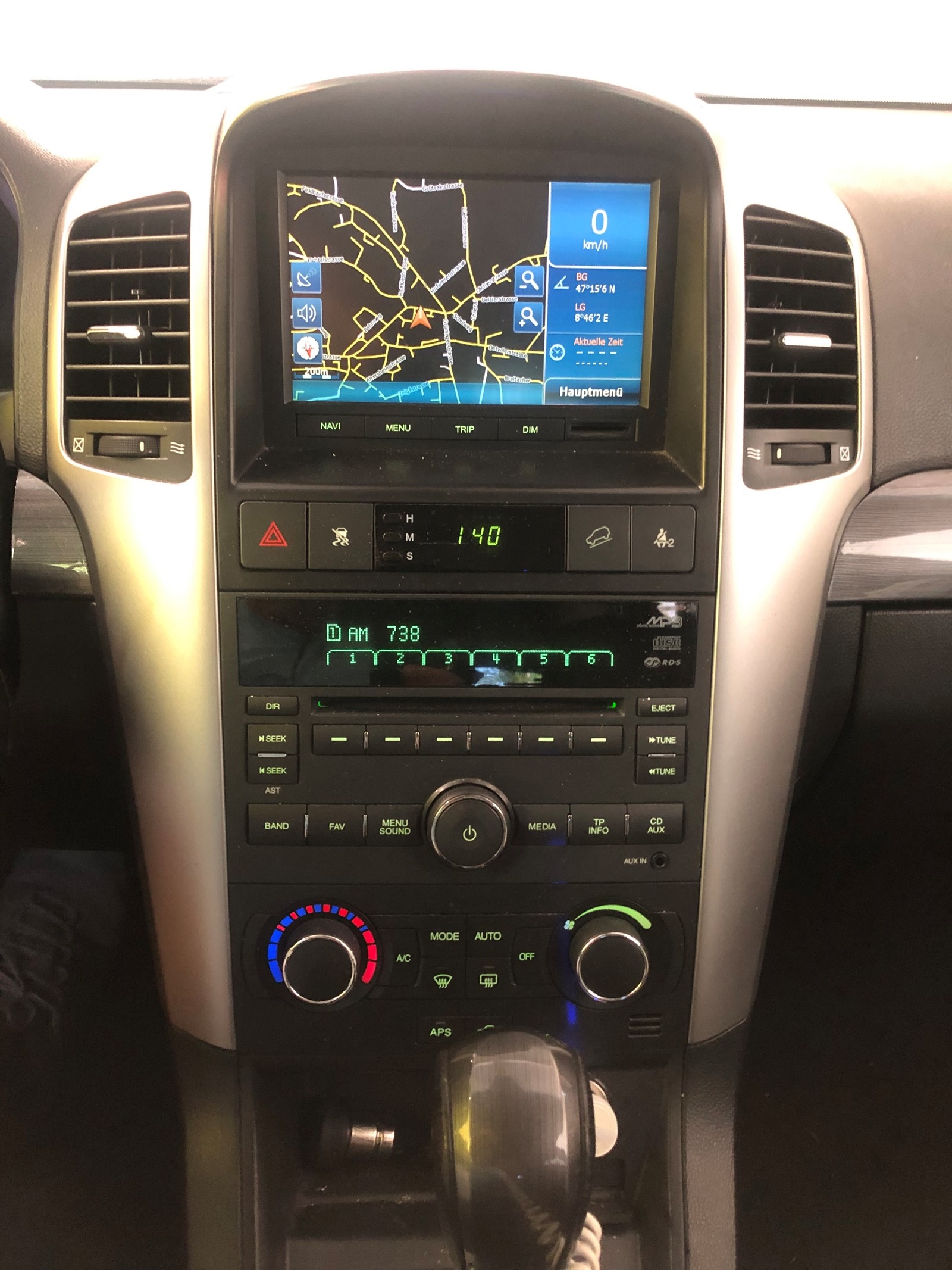 CHEVROLET Captiva 2.0 VCDi 100 Edition 4WD Automatic-image-10