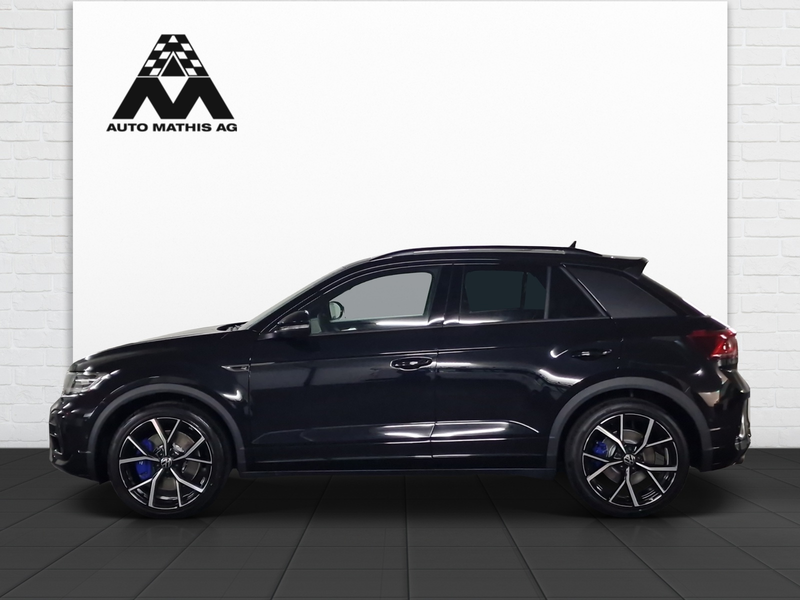 VW T-Roc 2.0 TSI R DSG 4Motion-image-2