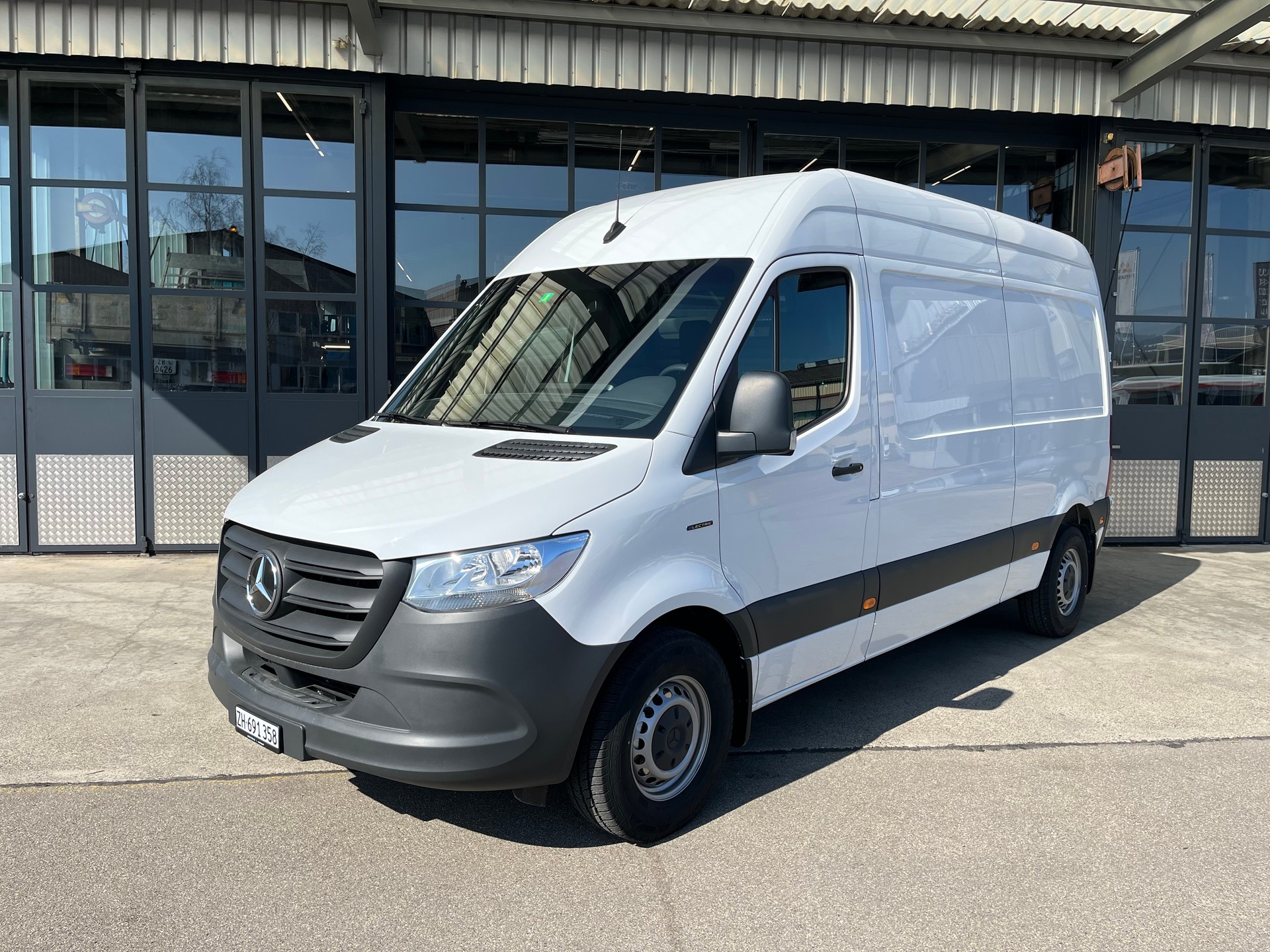 MERCEDES-BENZ eSprinter 312 47kWh Standard