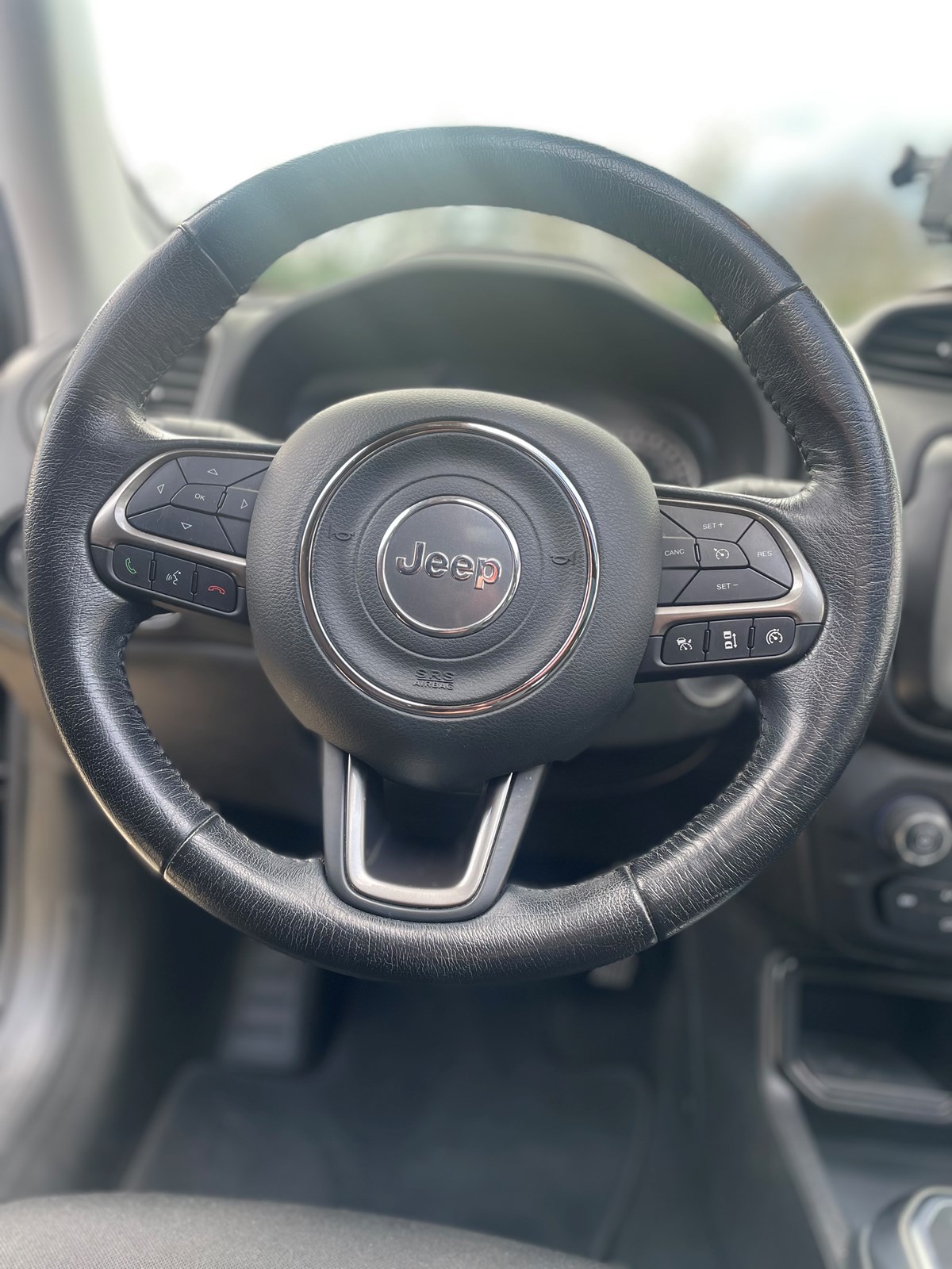 JEEP Renegade 1.3 GSE Turbo Limited-image-10