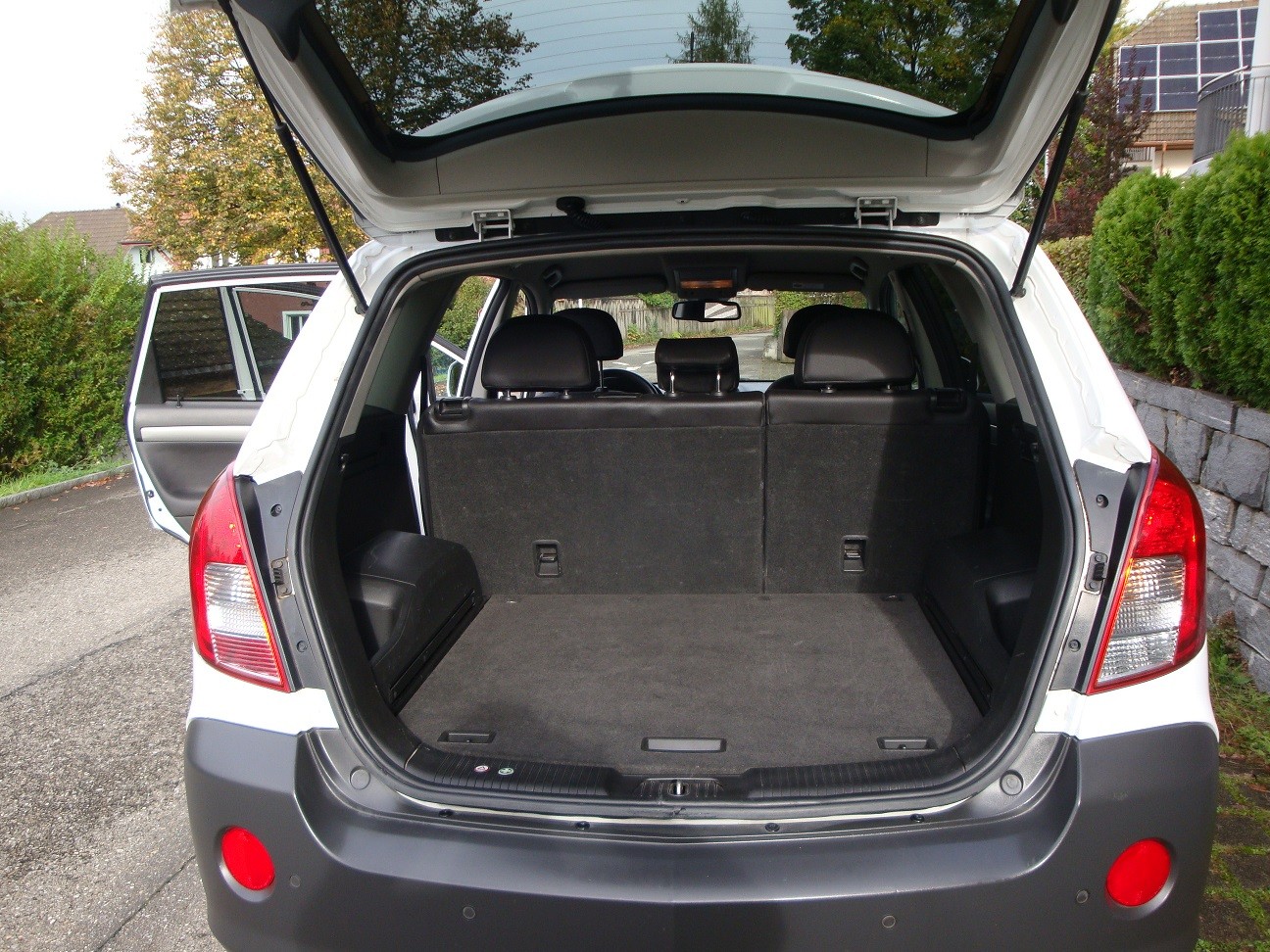 OPEL Antara 2.2 CDTi Cosmo 4WD Automatic-image-8