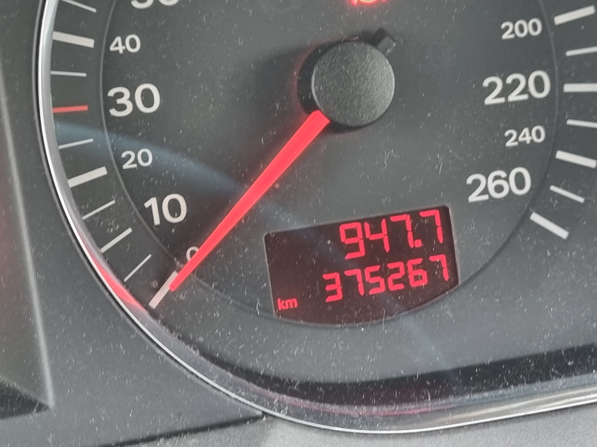 AUDI A6 2.7 V6 TDI-image-12
