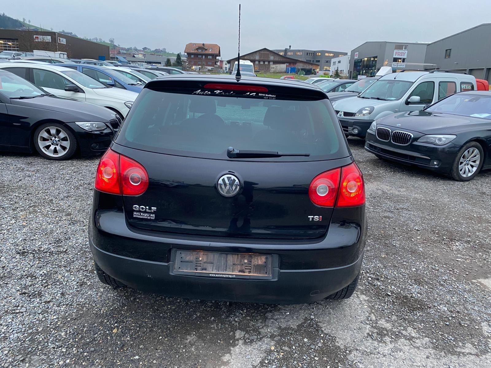 VW Golf 1.4 TSI GT Sport-image-3