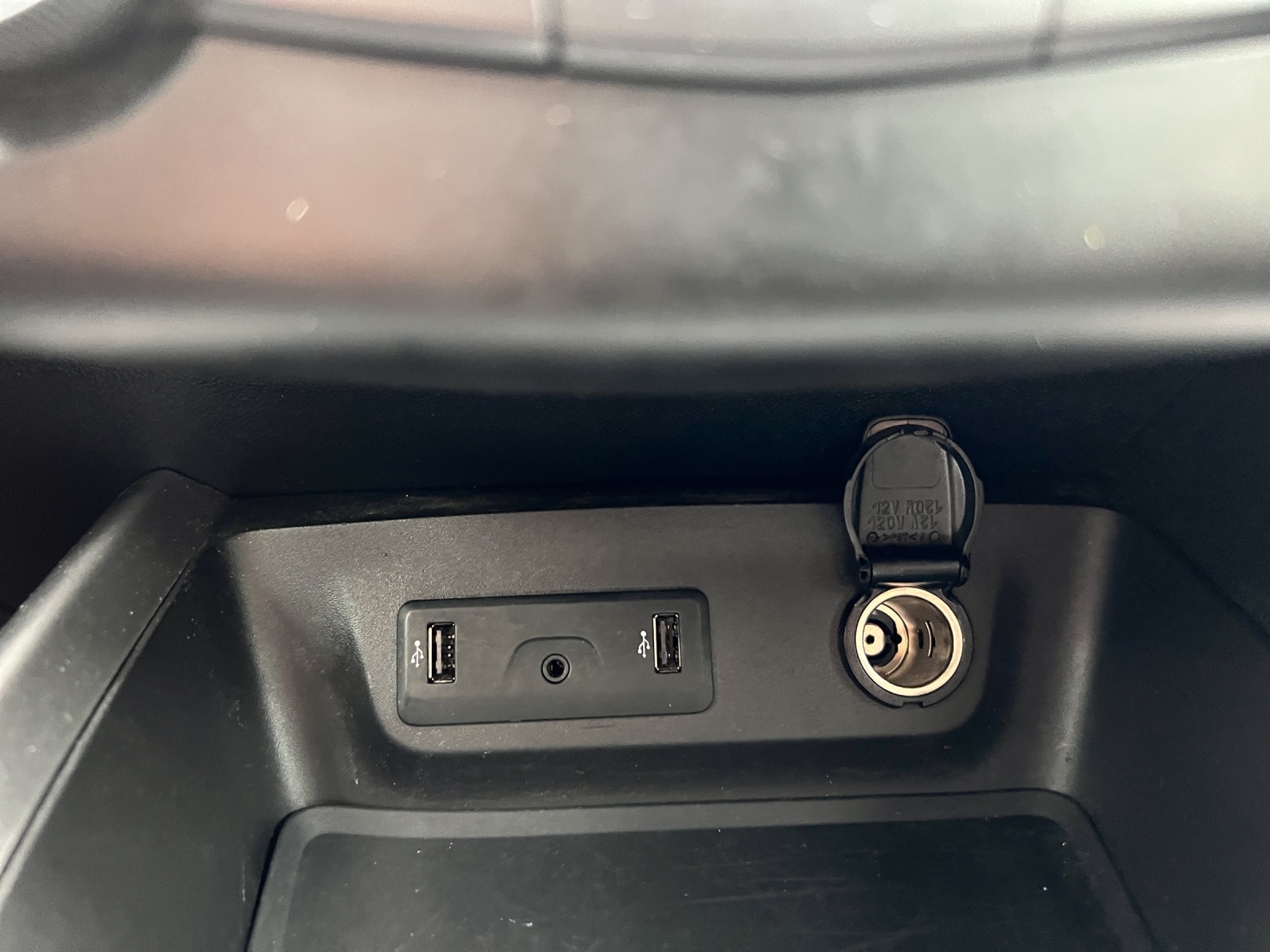 RENAULT Kadjar 1.6 dCi Intens 4x4-image-25