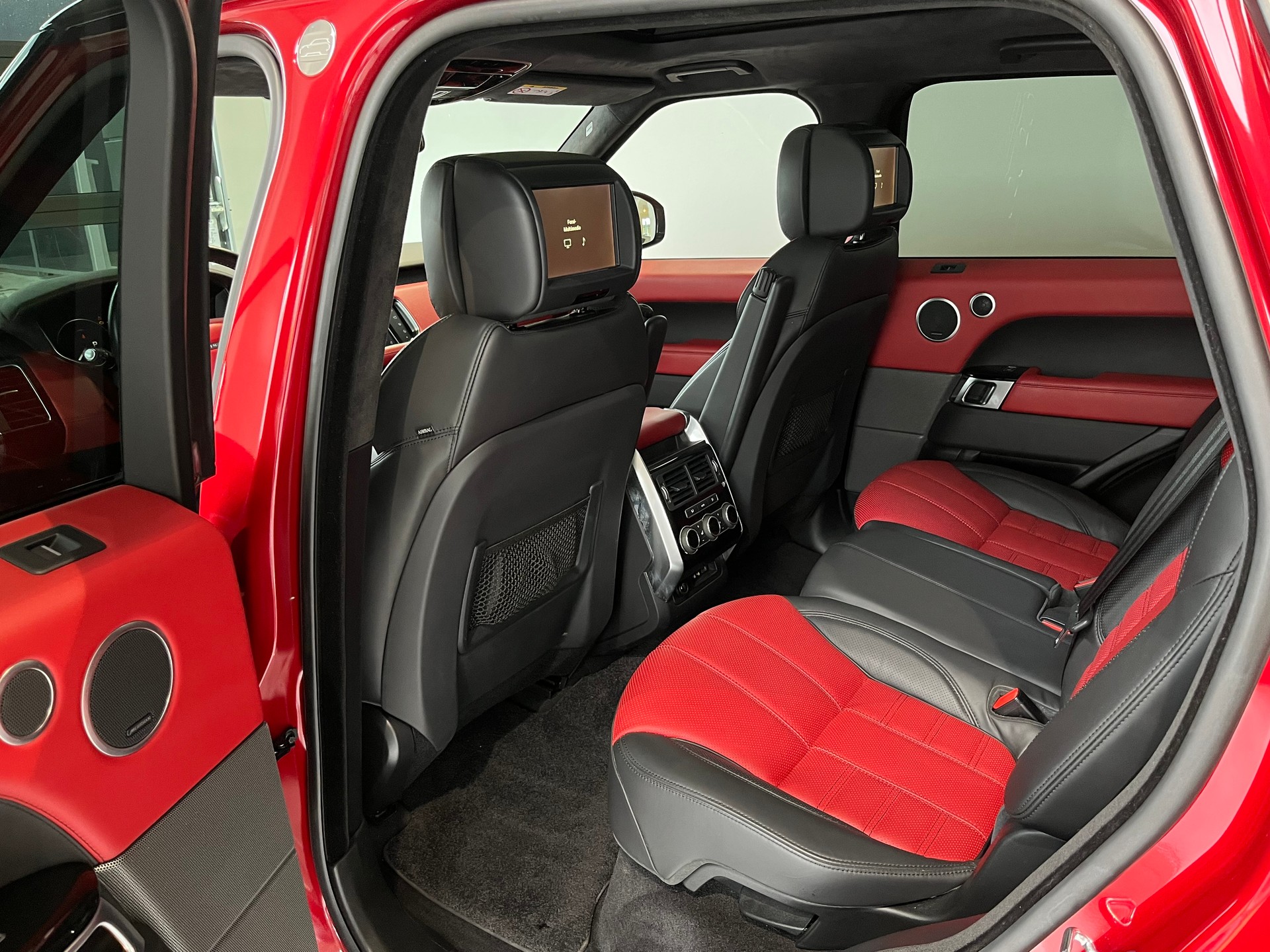 LAND ROVER Range Rover Sport 3.0 SDV6 Autobiogr. Dynamic Aut.-image-5