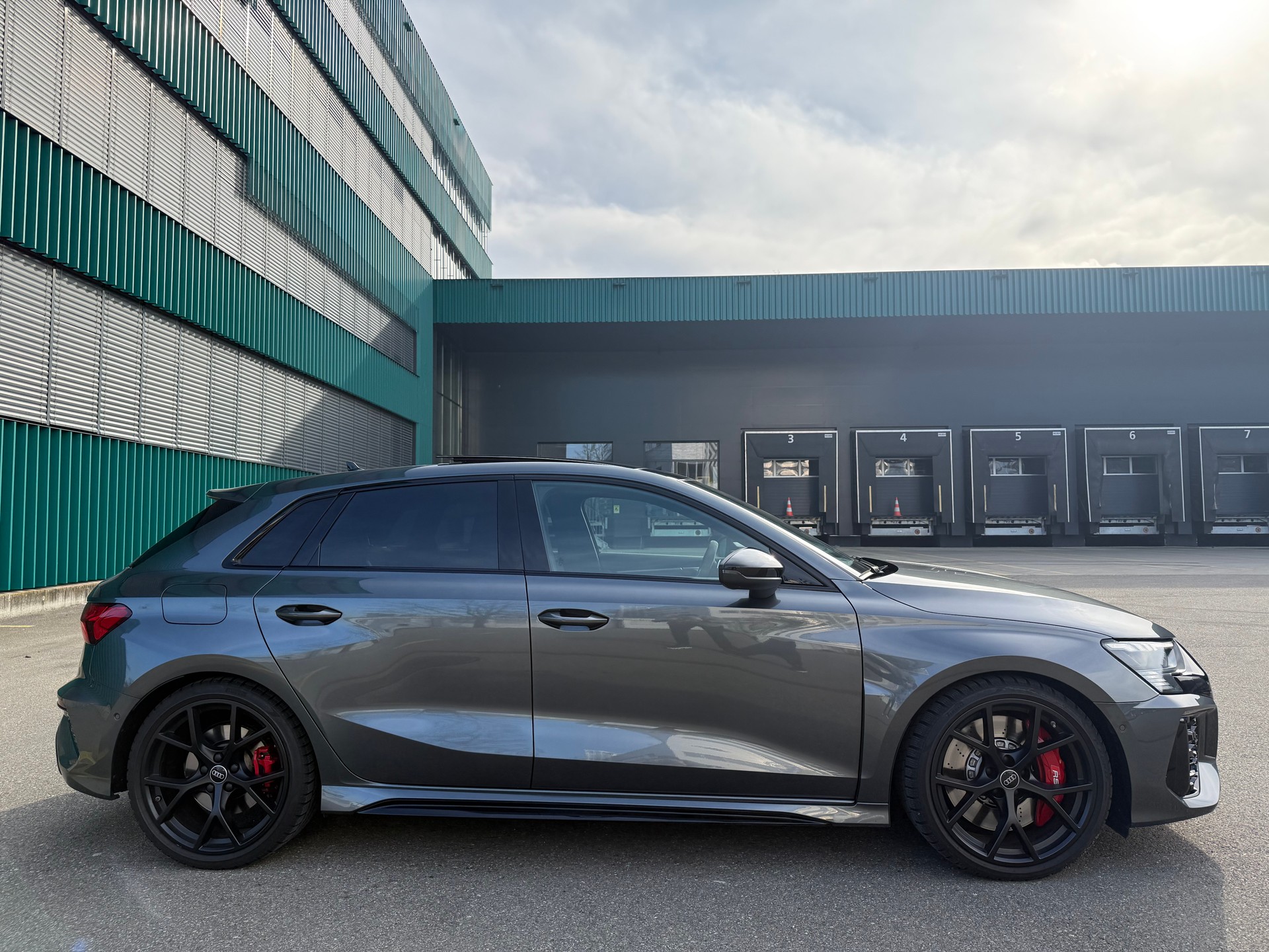 AUDI RS3 Sportback 2.5 TSI quattro-image-5
