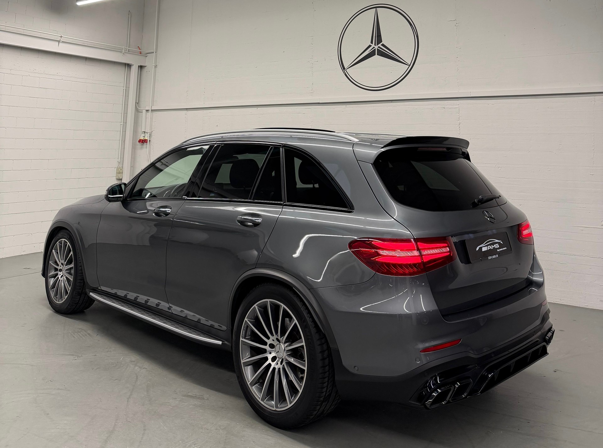 MERCEDES-BENZ GLC 43 AMG "GLC 63S AMG Bodykit" Limited Grey Performance 4Matic 9G-Tronic 420PS-showroom-element-2