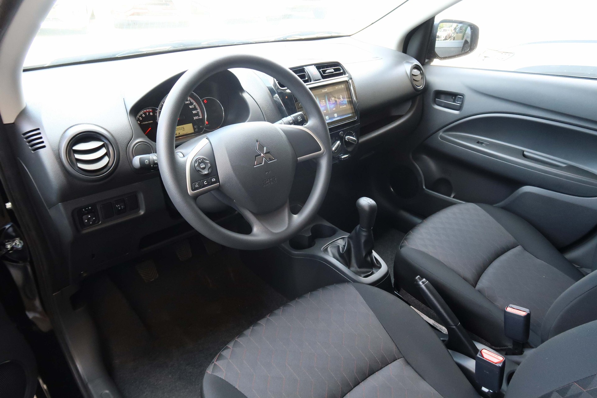 MITSUBISHI Space Star 1.2 Automat. Inform-image-5
