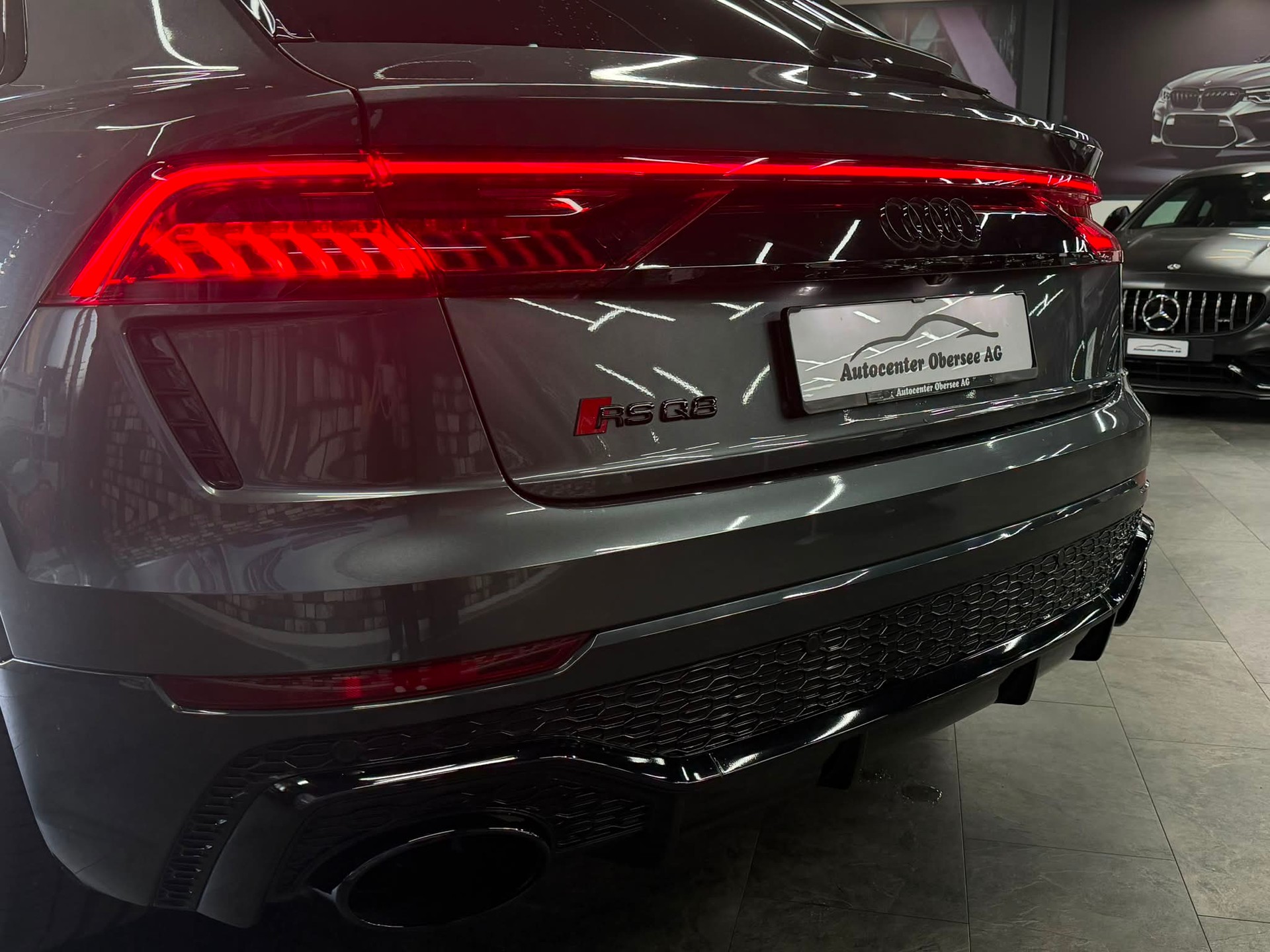 AUDI RSQ8 quattro tiptronic-image-6