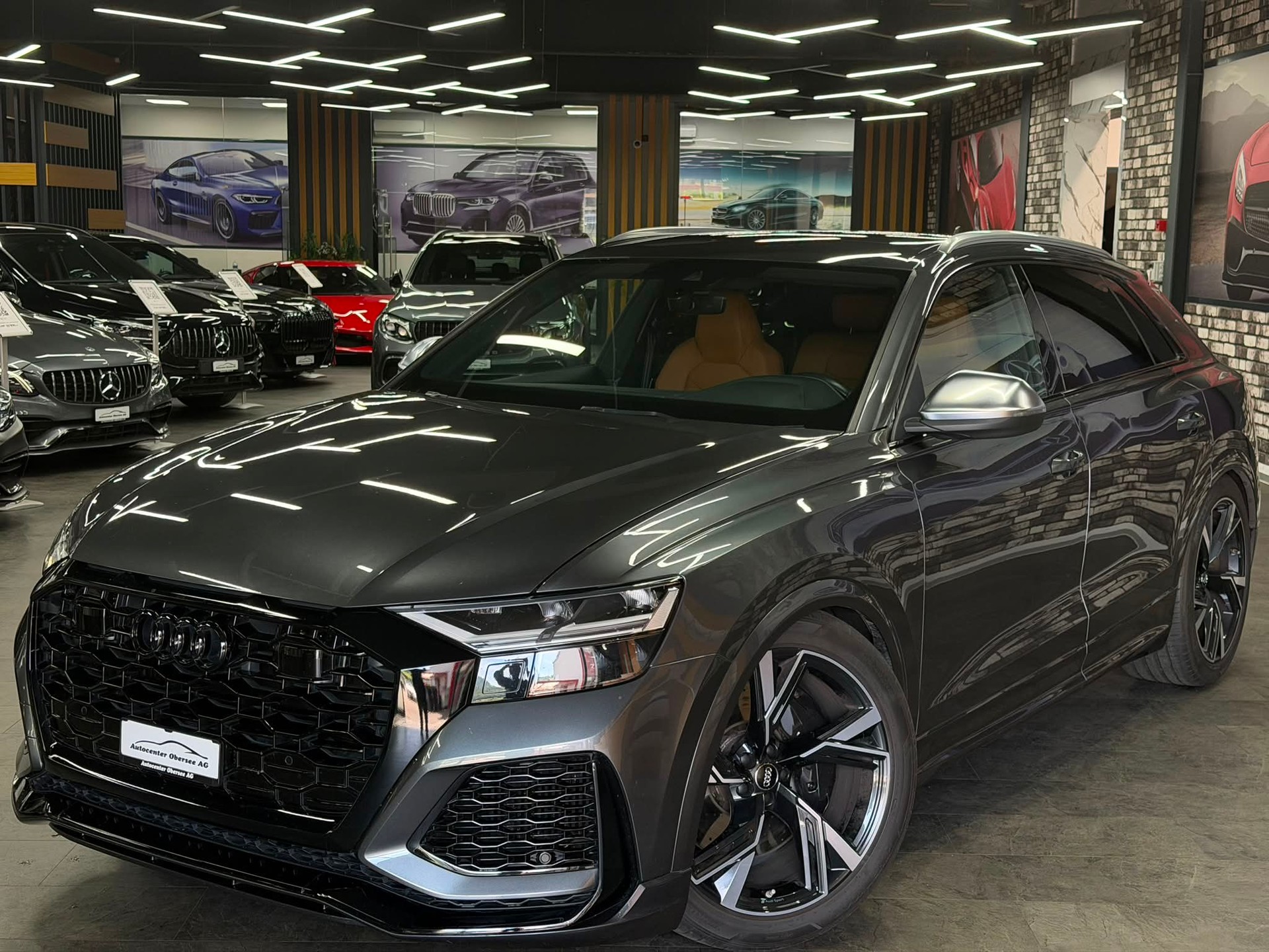 AUDI RSQ8 quattro tiptronic-image-4