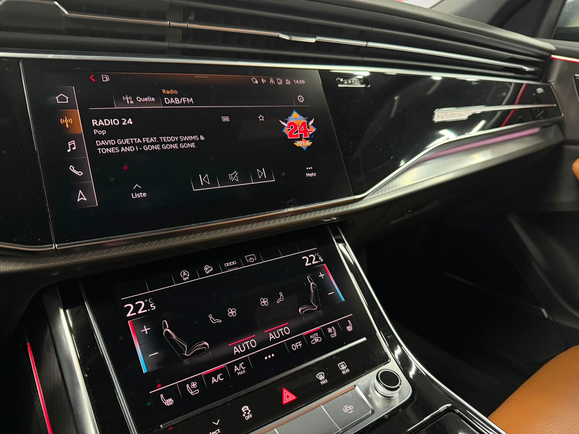 AUDI RSQ8 quattro tiptronic-image-14