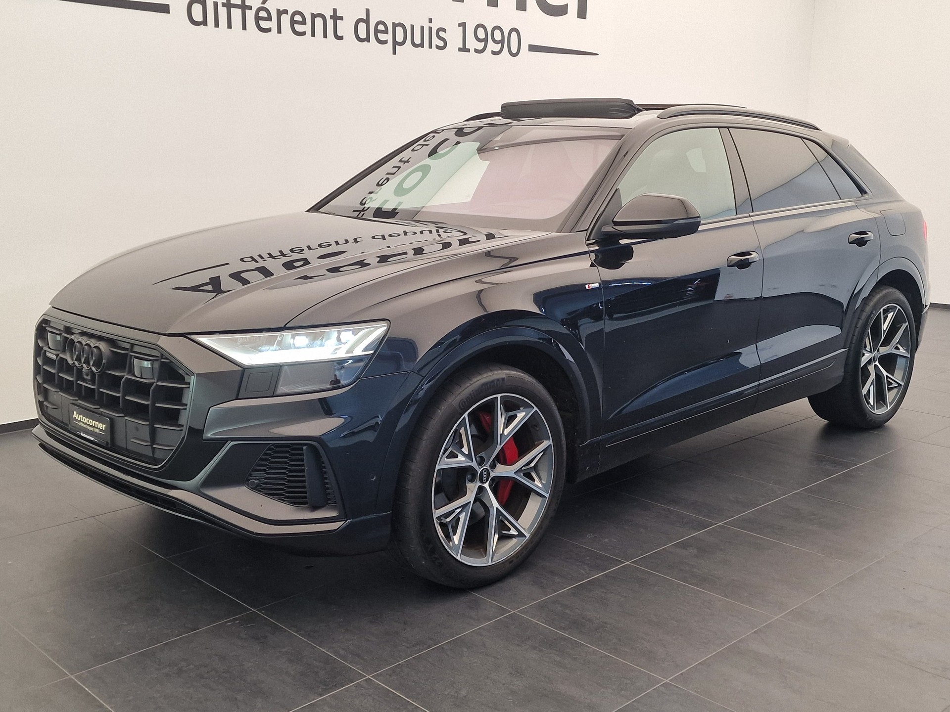 AUDI Q8 55 TFSI e quattro PHEV tiptronic-image-2