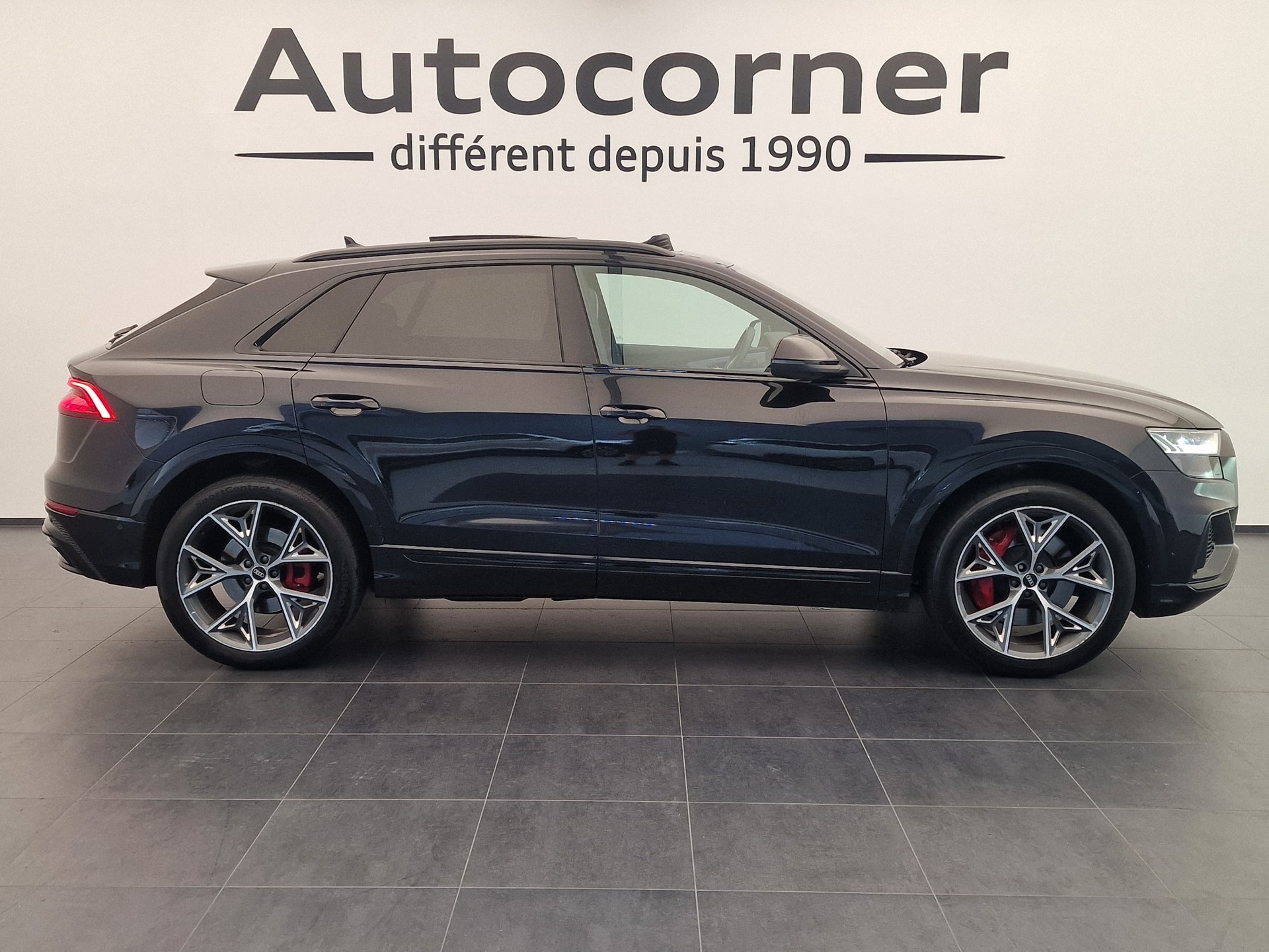 AUDI Q8 55 TFSI e quattro PHEV tiptronic-image-5