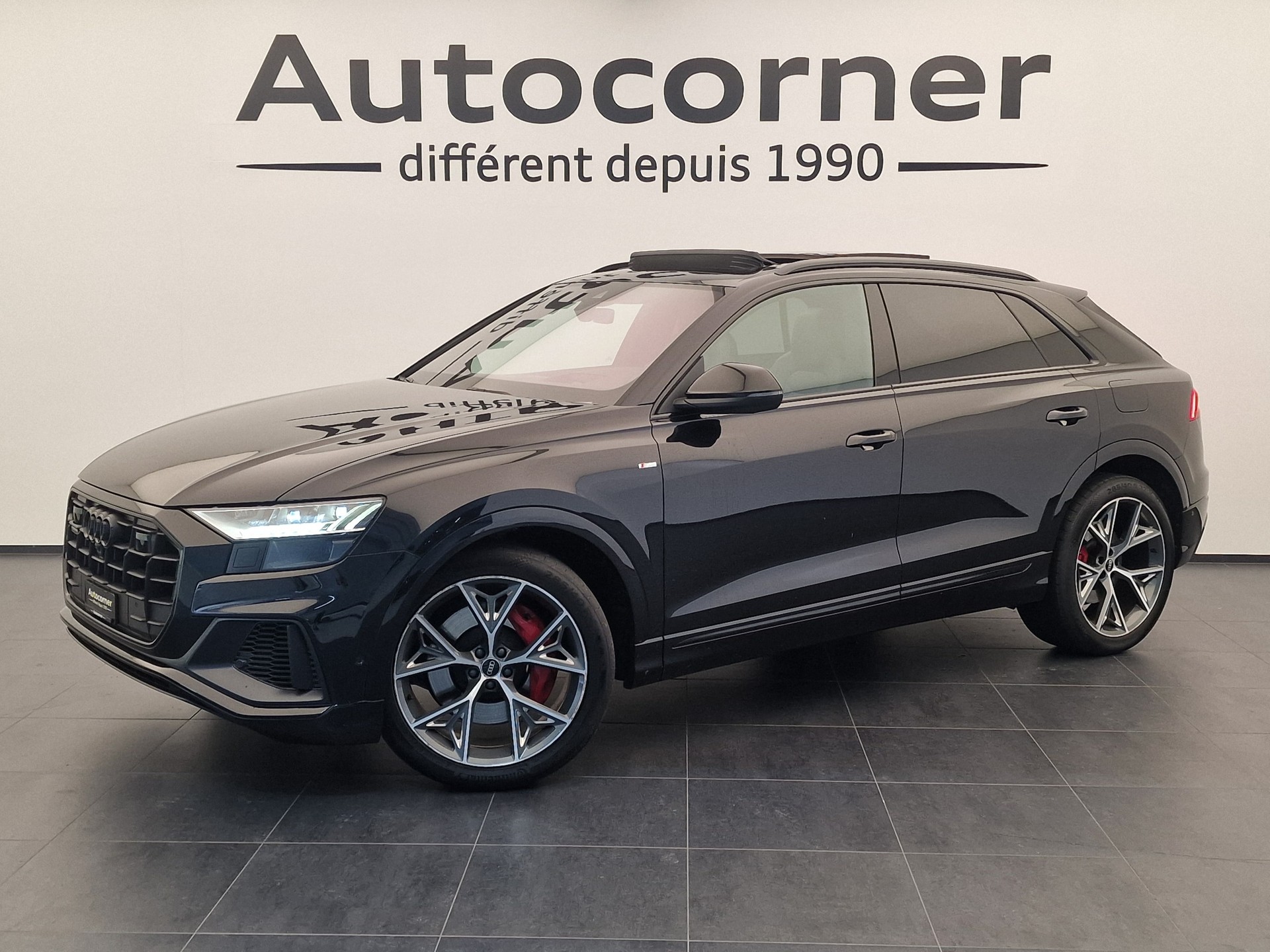 AUDI Q8 55 TFSI e quattro PHEV tiptronic-image-0