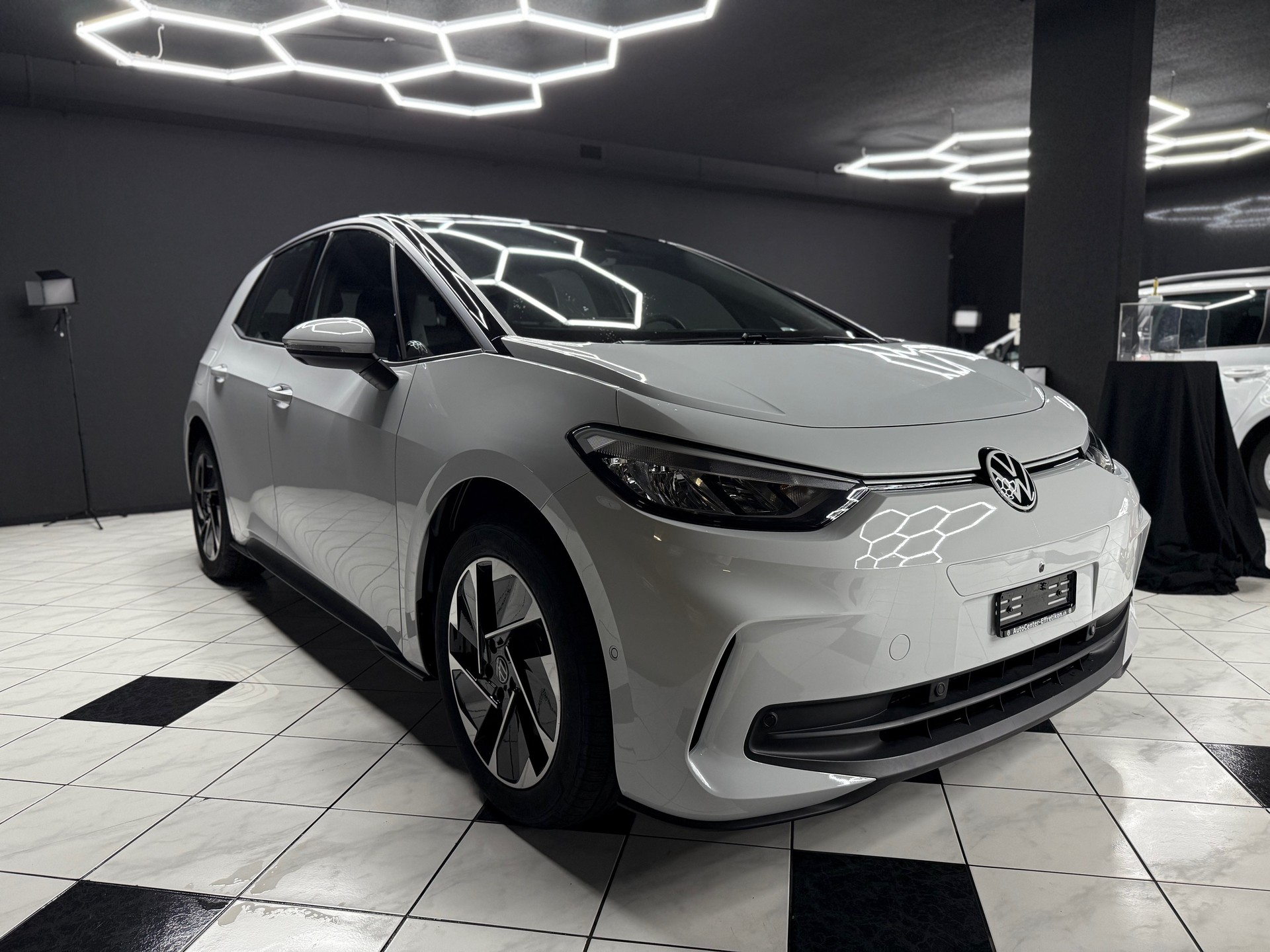 VW ID.3 Pro 59 kWh Pro Pro-image-3