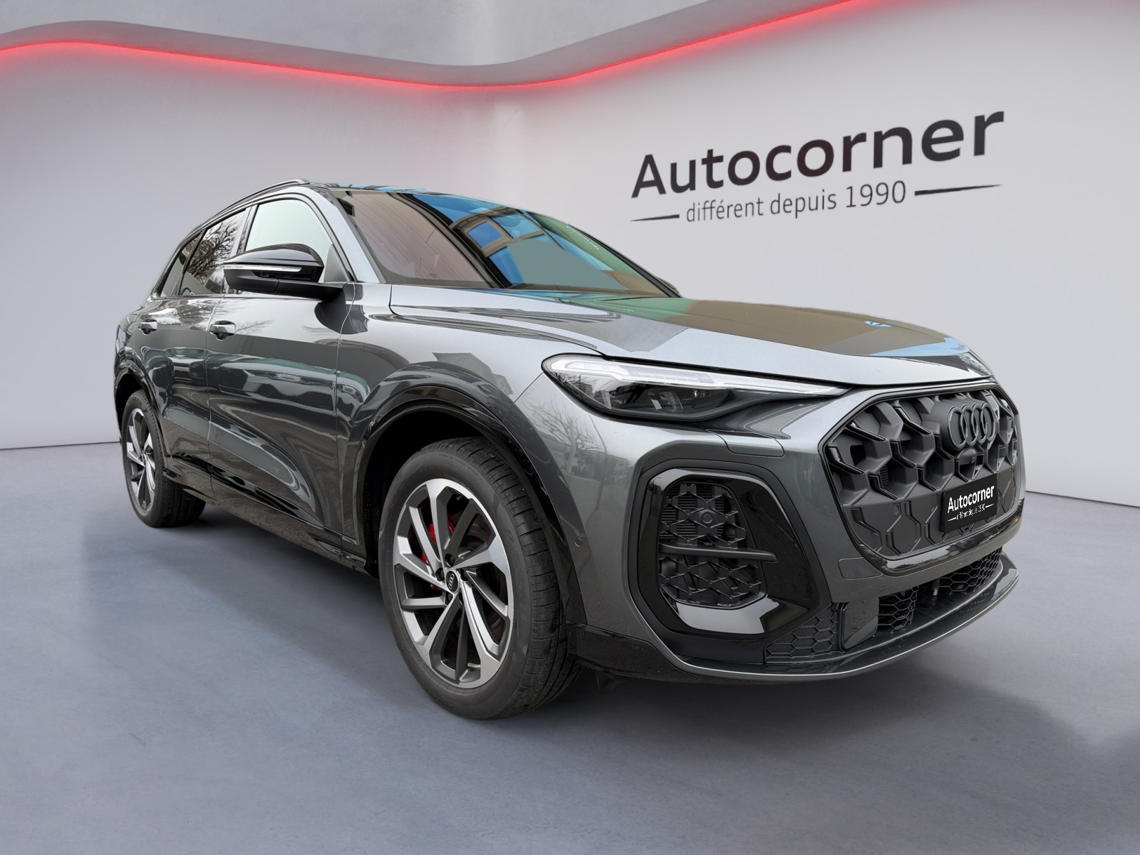 AUDI SQ5 TFSI quattro S-tronic-image-0