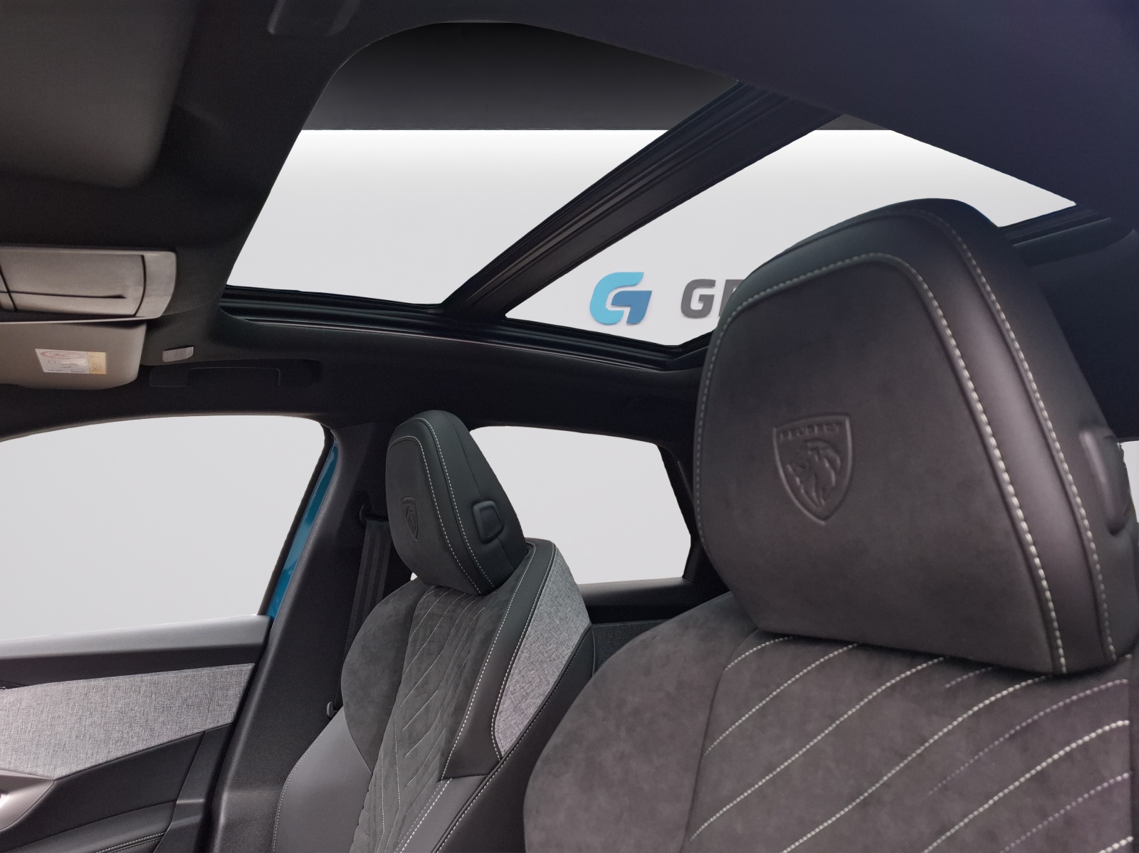 PEUGEOT 3008 NEW 195 e-DCS GT-image-13