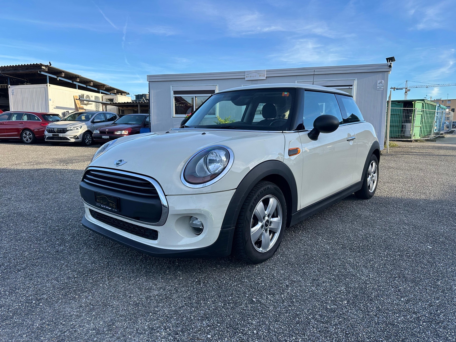 MINI One First-image-1