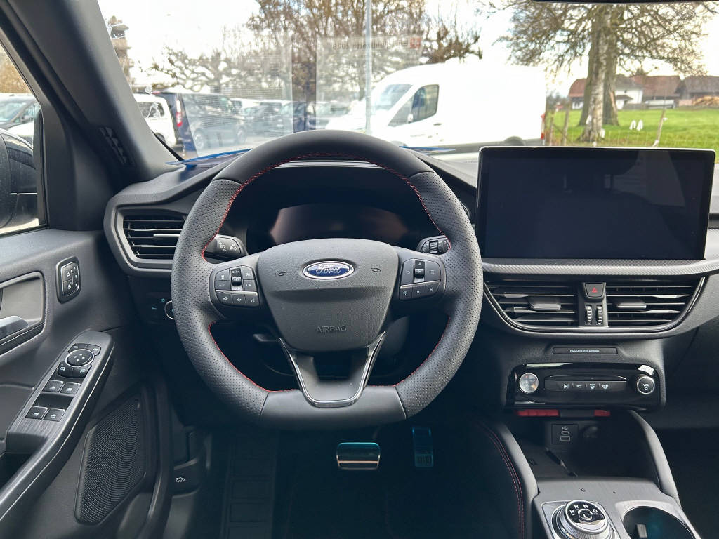 FORD Kuga 2.5 Hybrid ST-Line X 4x4-image-5