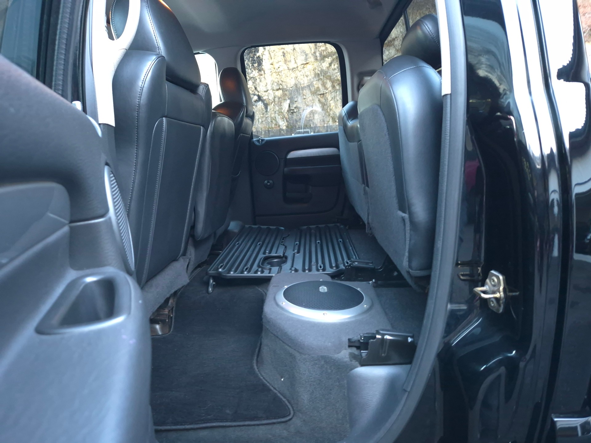 DODGE Ram 1500 SRT-10-image-26